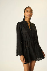 MEDALLION EMBROIDERY BLACK