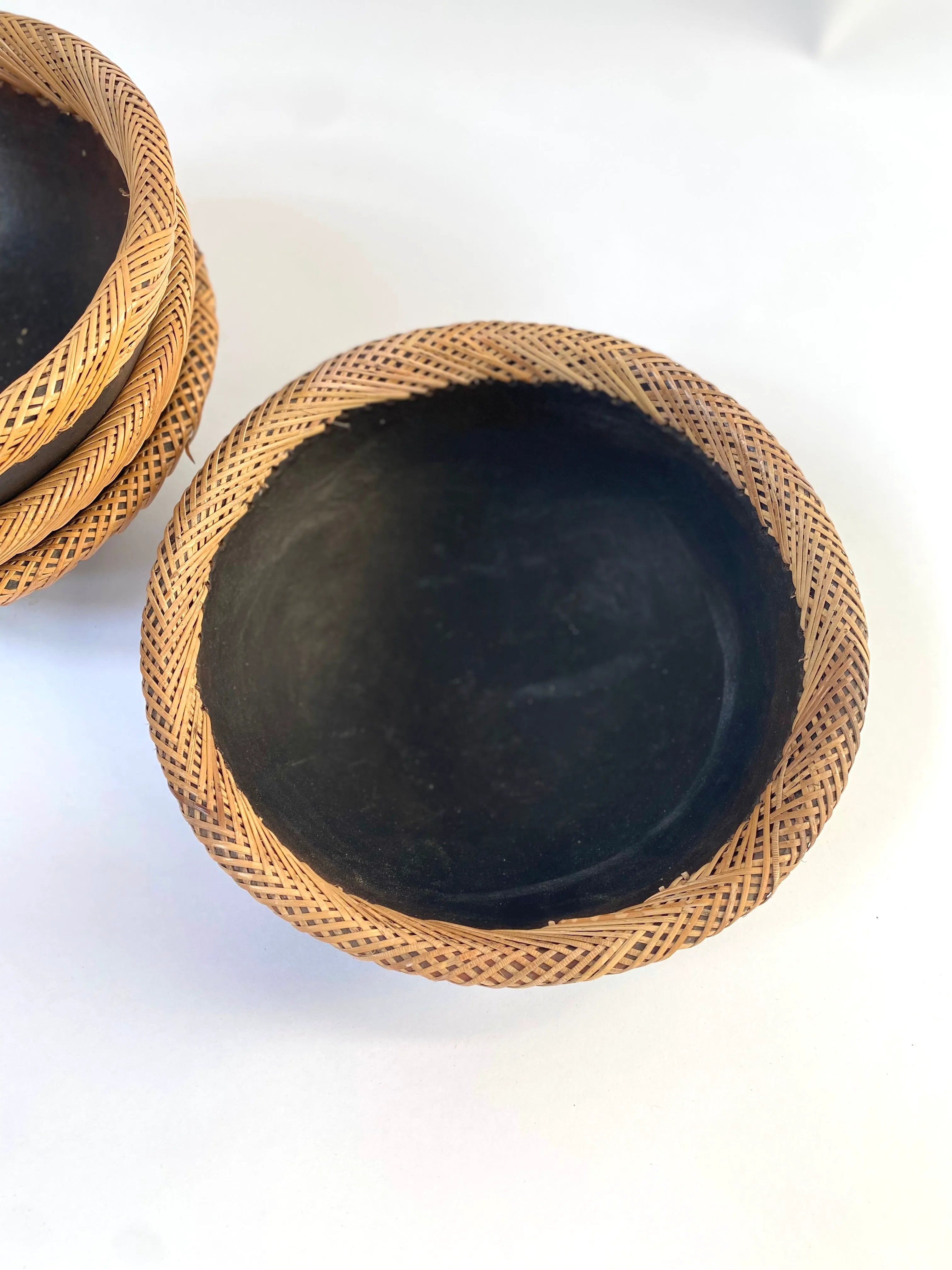 RATTAN EDGED CERAMIC BOWL