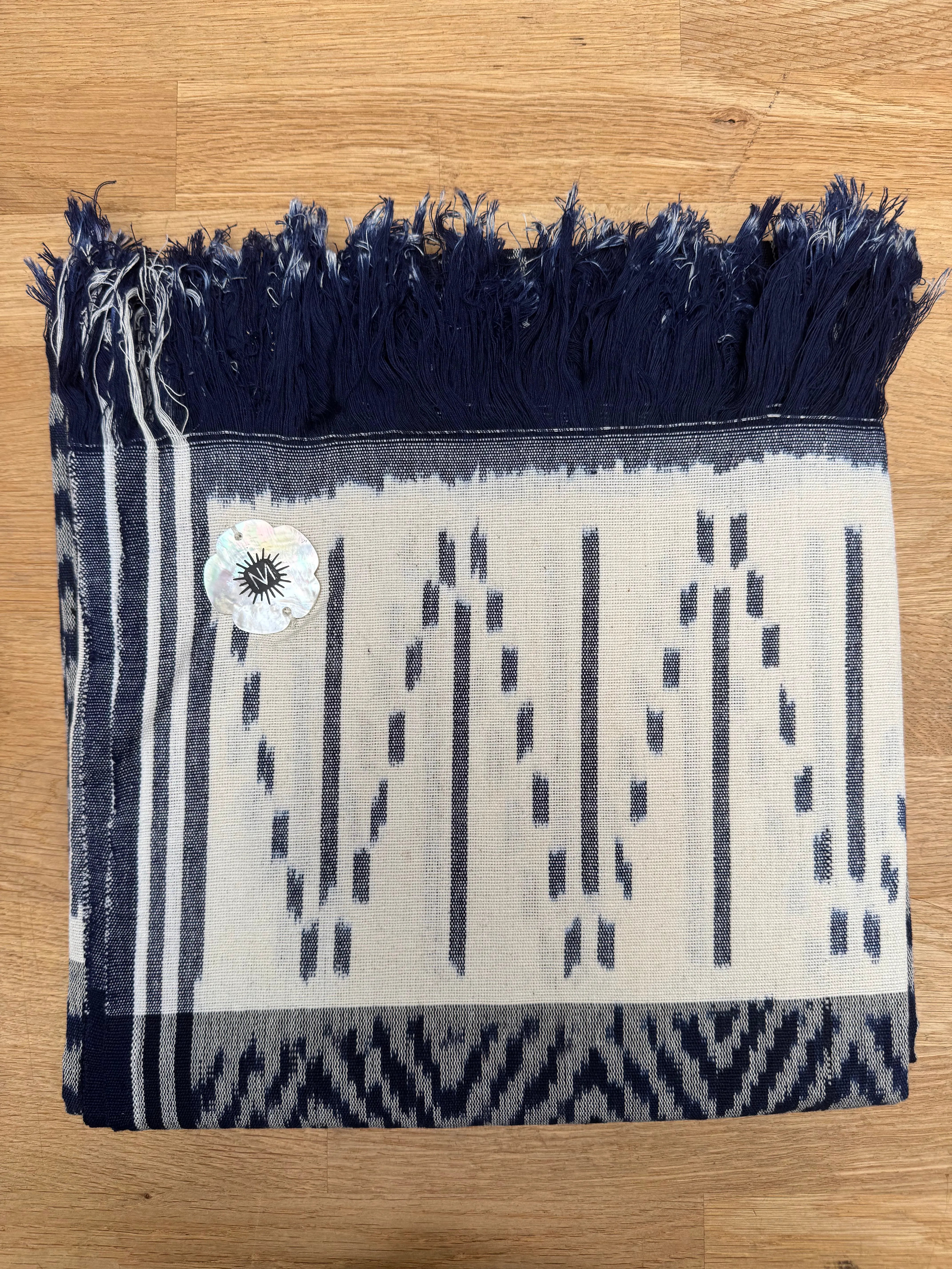 INDIGO/WHITE
