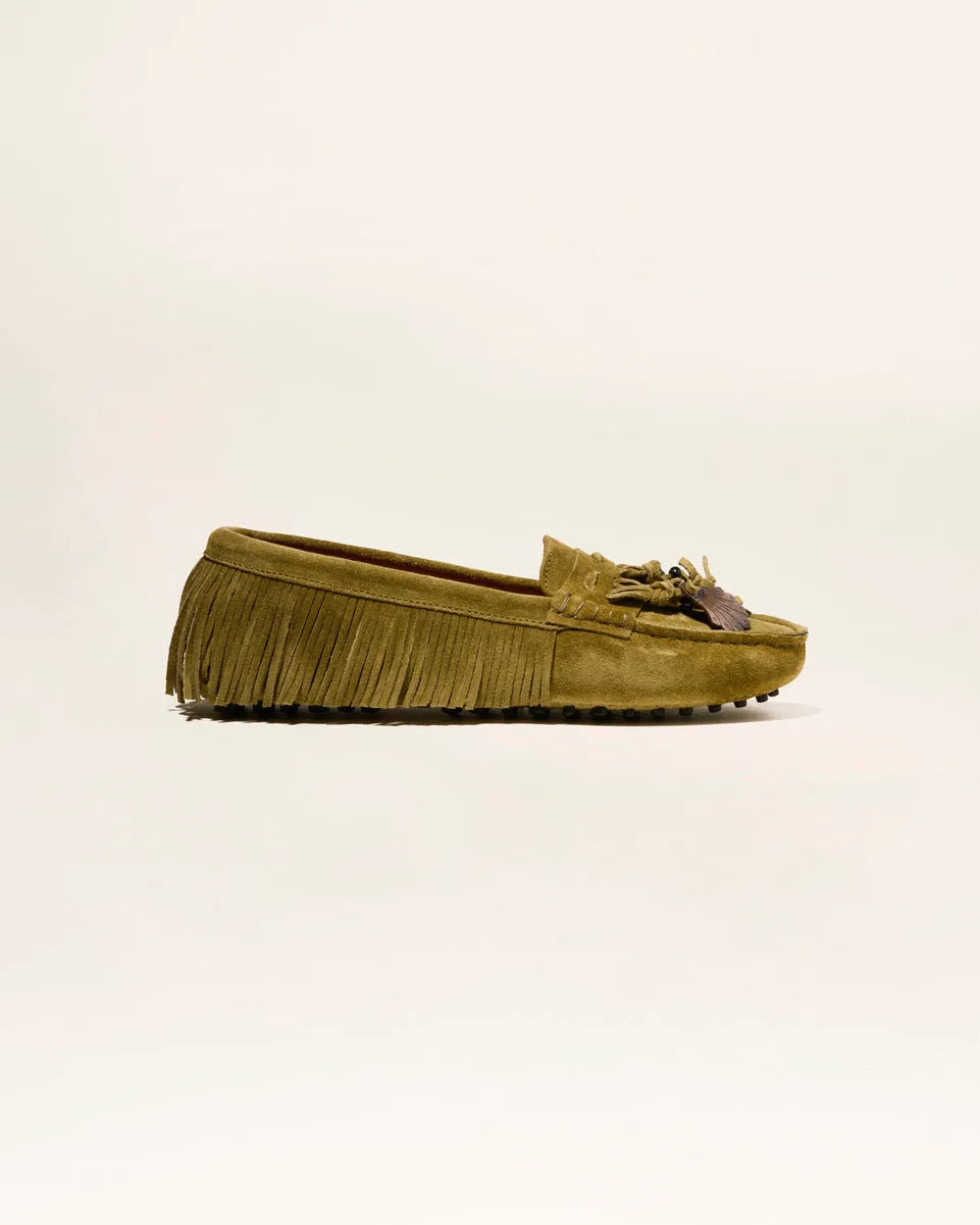 KHAKI