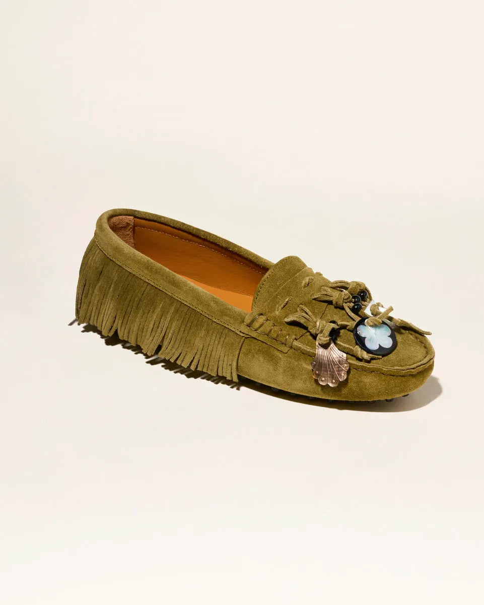 KHAKI