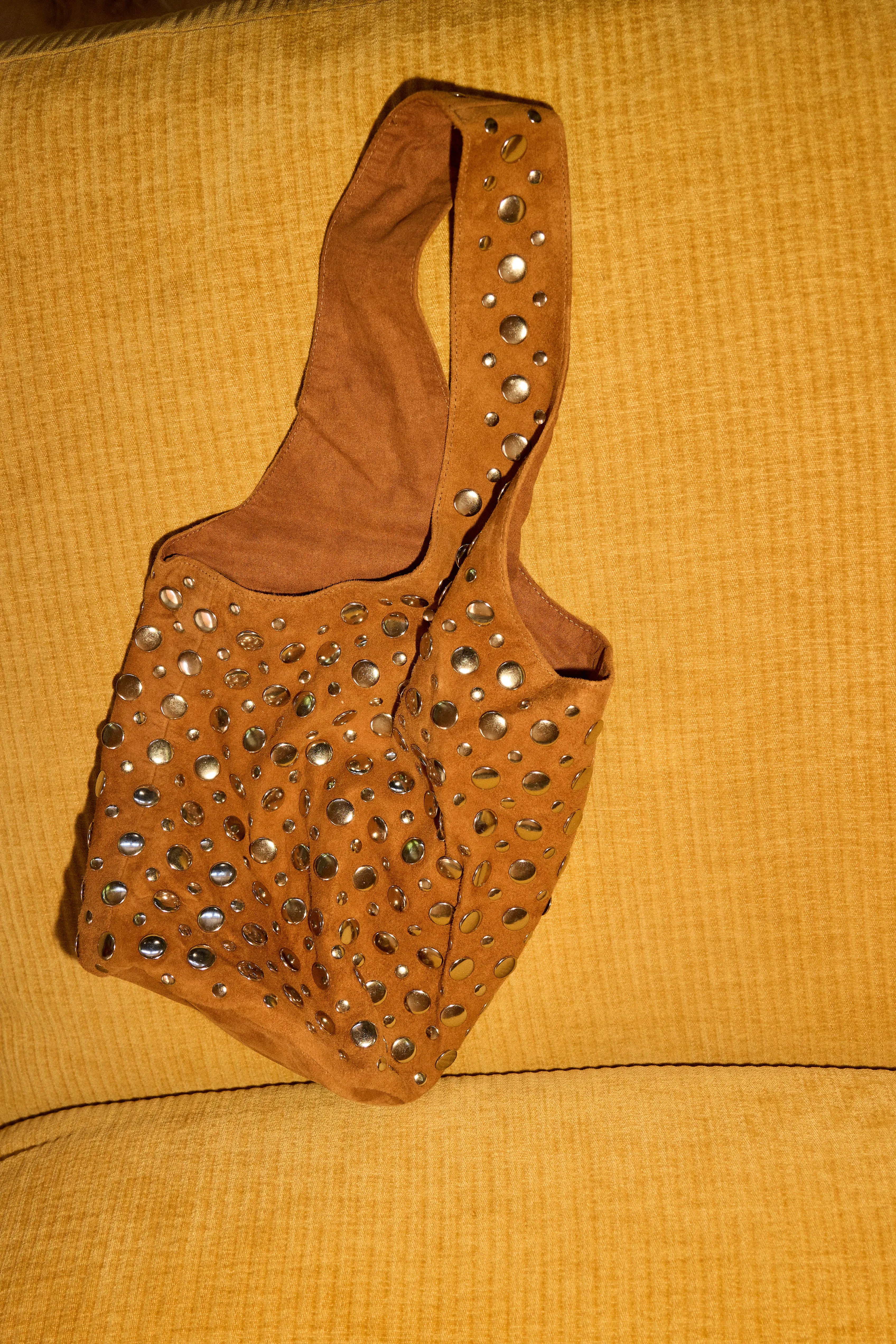 TOFFEE SUEDE