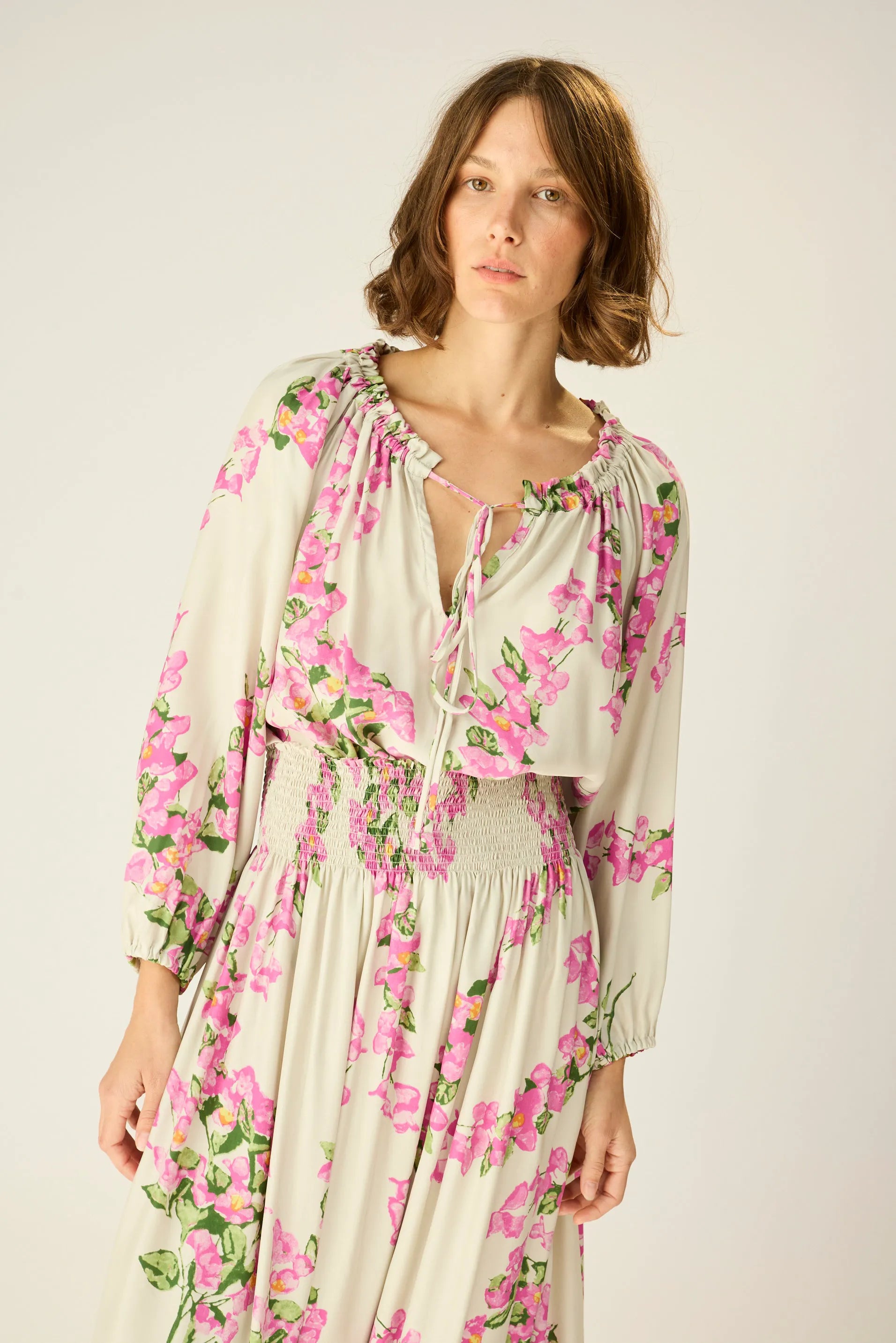 BOUGAINVILLEA MOTHER OF PEARL