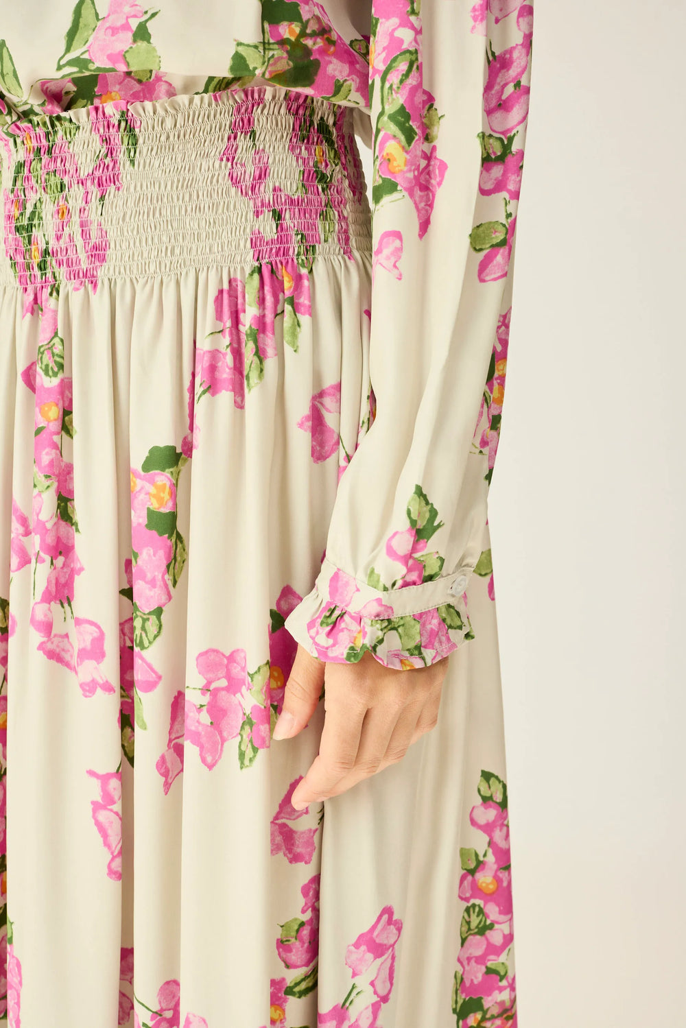BOUGAINVILLEA MOTHER OF PEARL