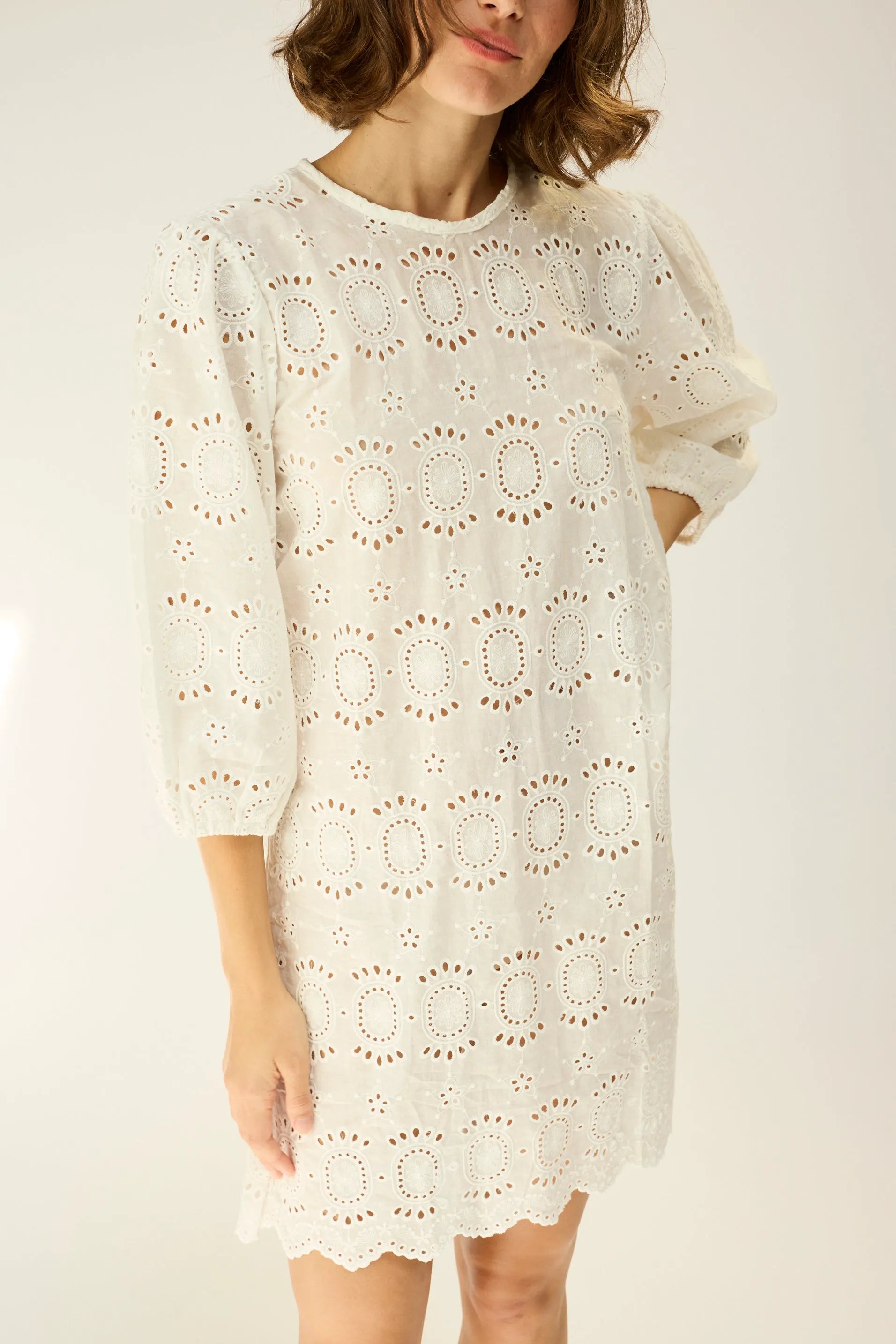 MEDALLION EMBROIDERY SALT