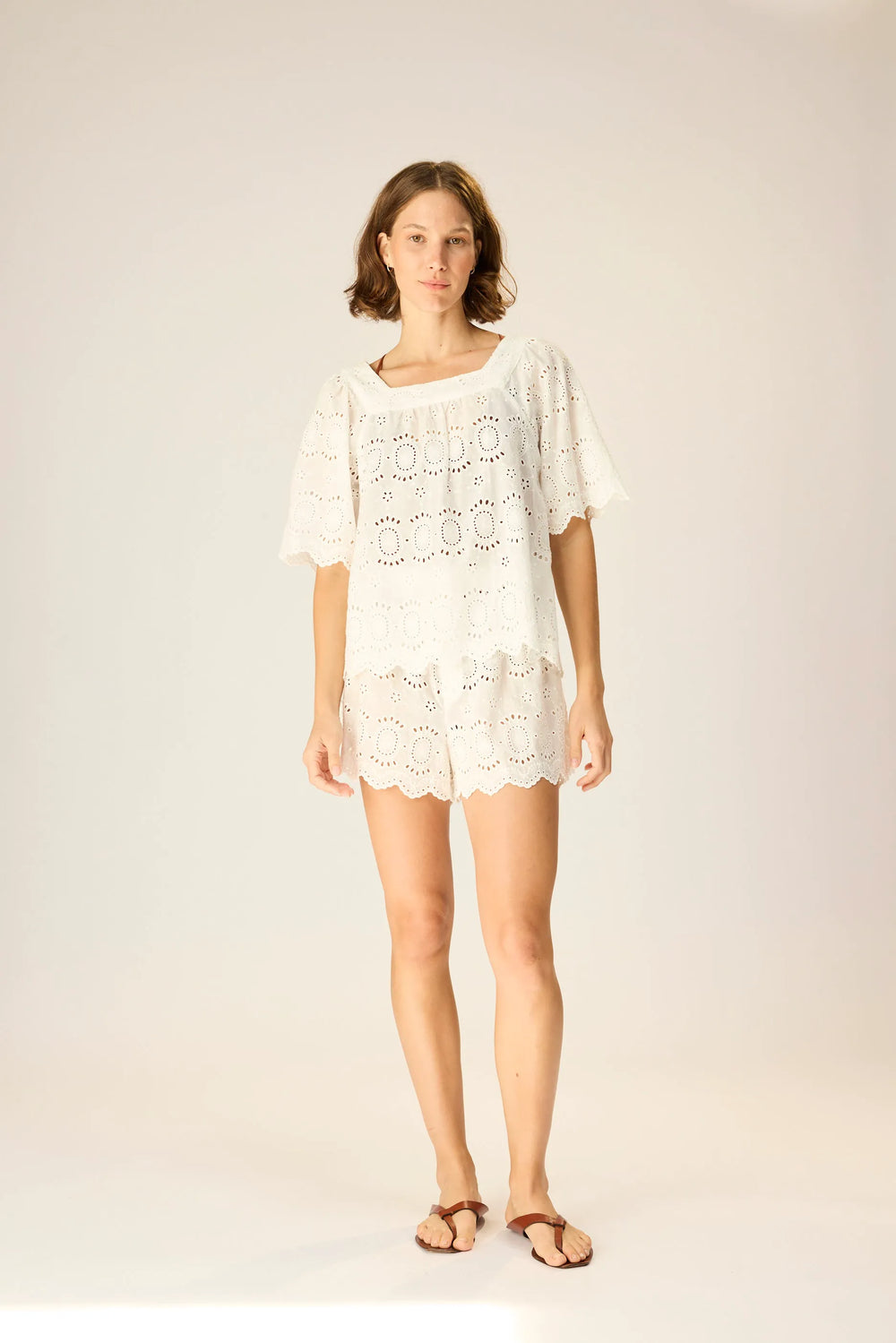 MEDALLION EMBROIDERY SALT