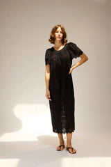 MEDALLION EMBROIDERY BLACK