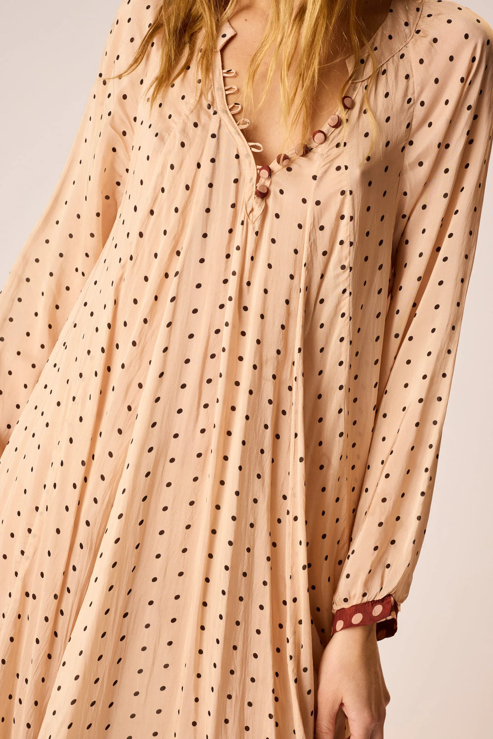 POLKA DOT CREMA
