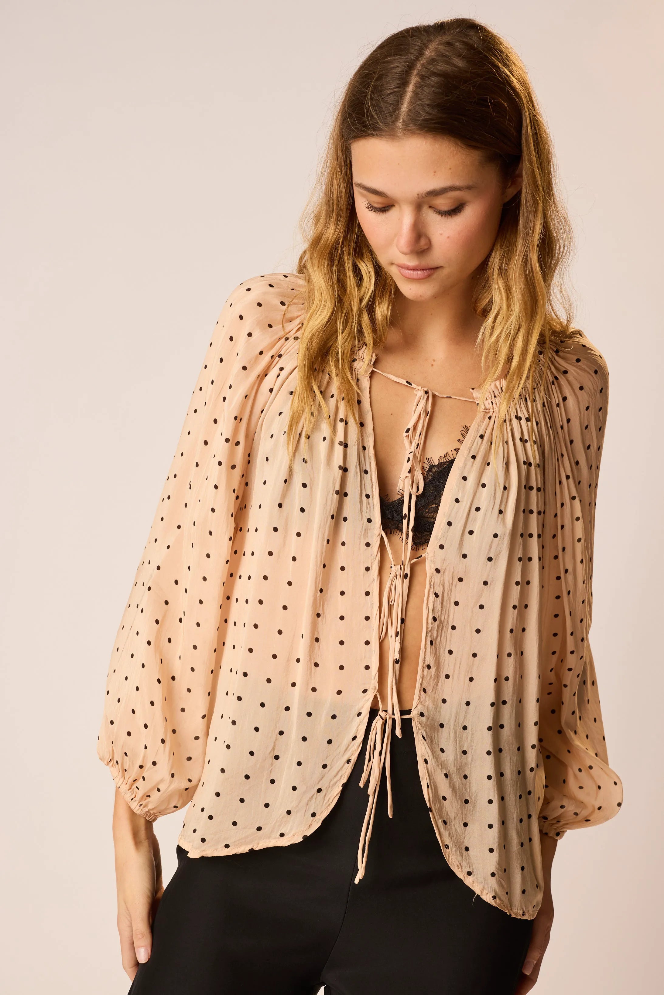 POLKA DOT CREMA