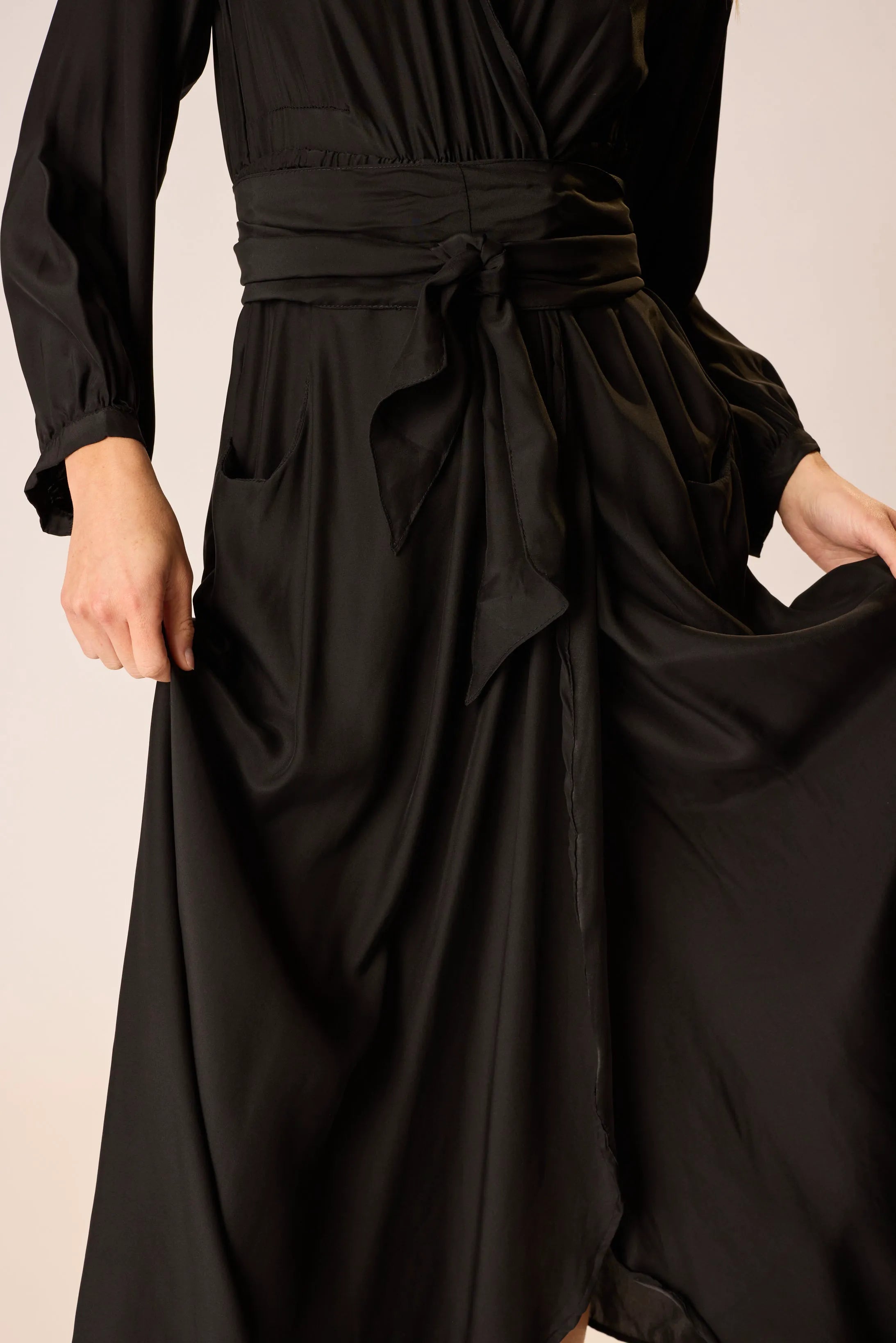 BLACK SILK