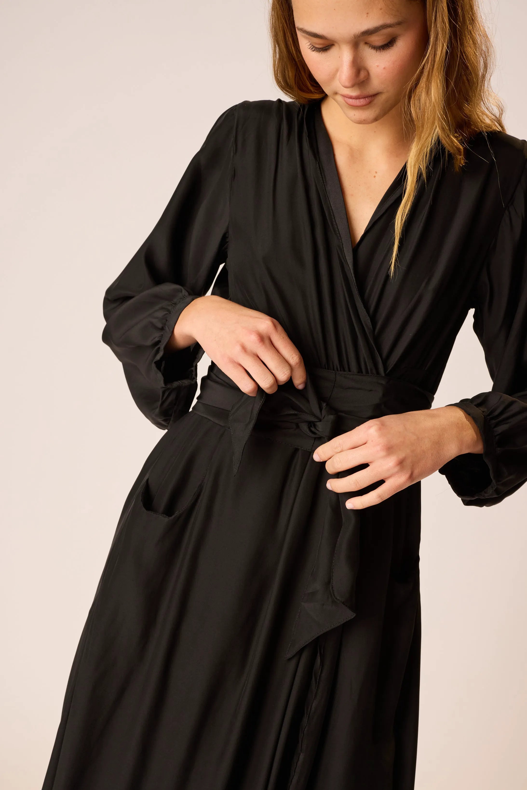 BLACK SILK