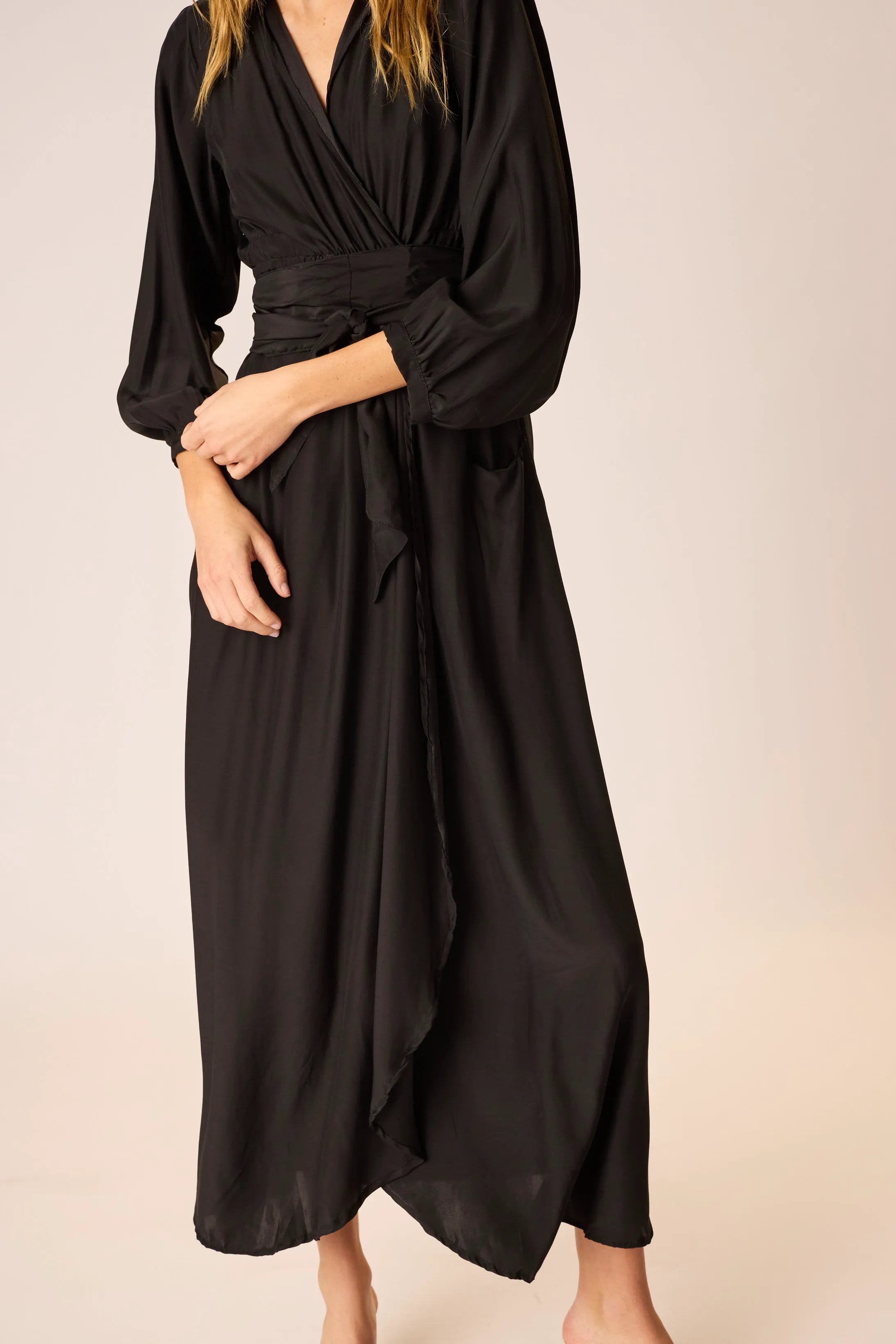 BLACK SILK