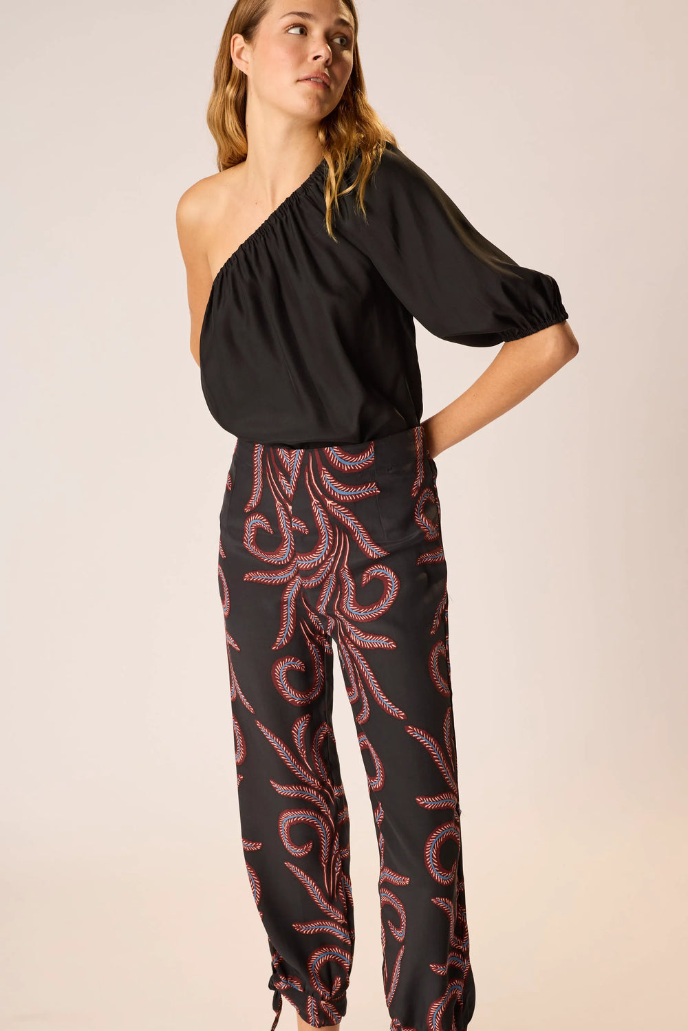BLACK SILK