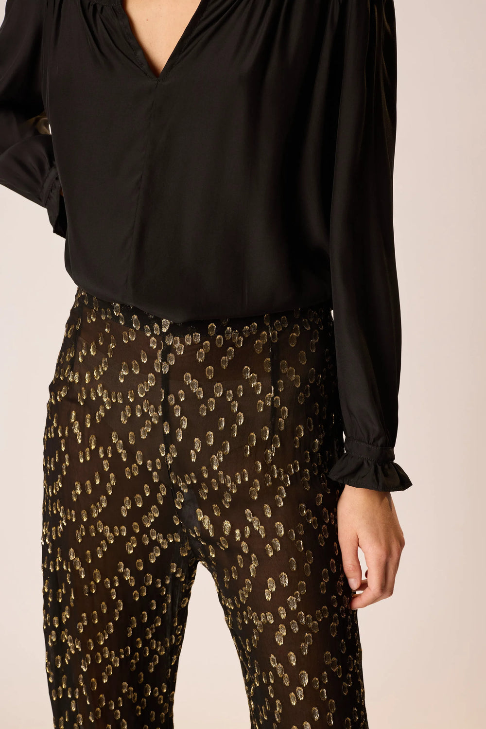 BLACK SILK