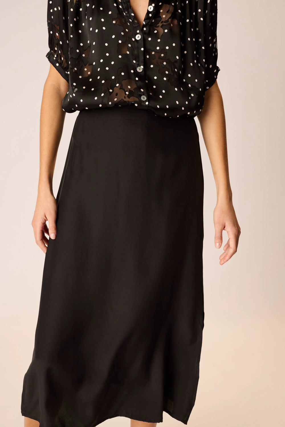 BLACK SILK