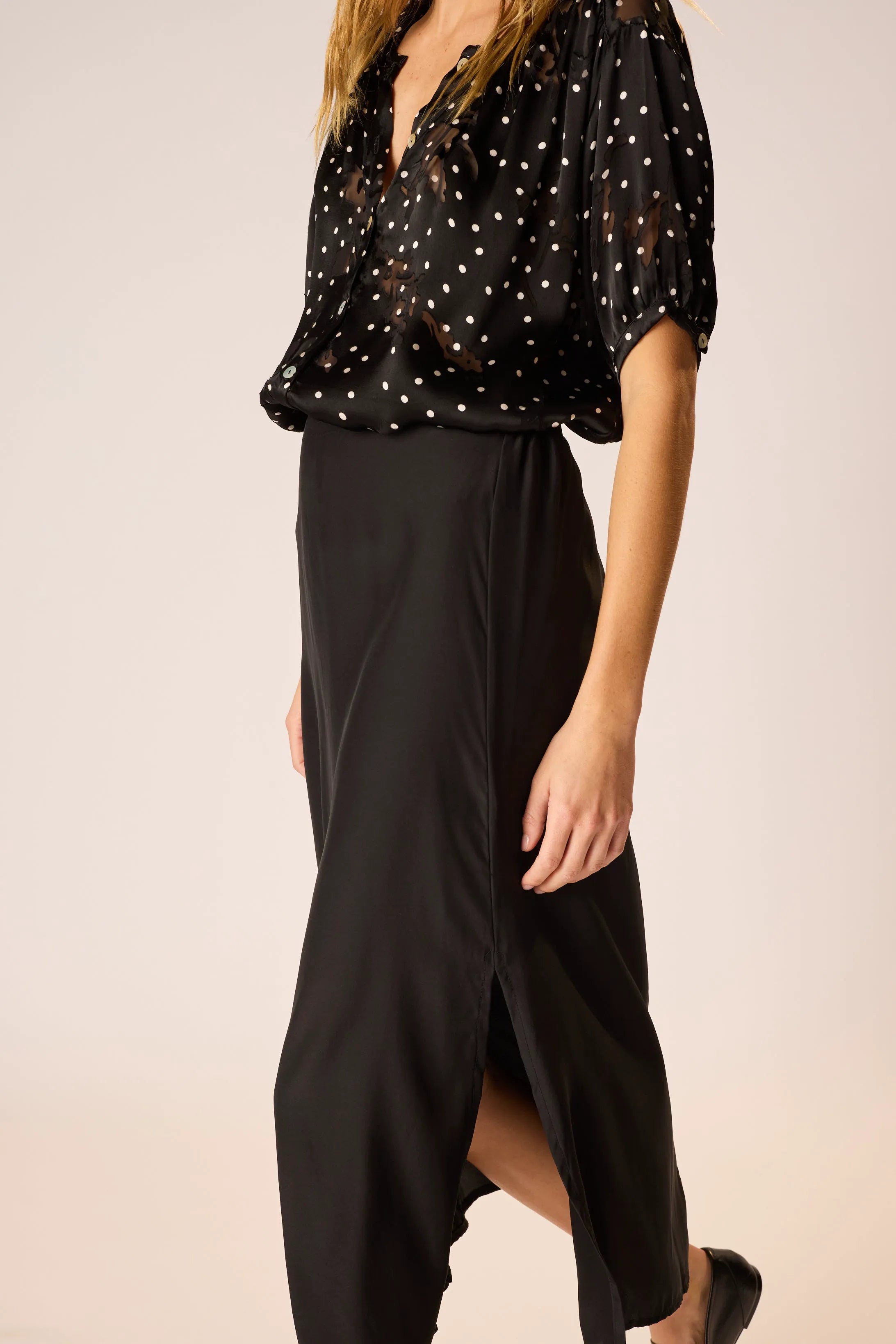 BLACK SILK