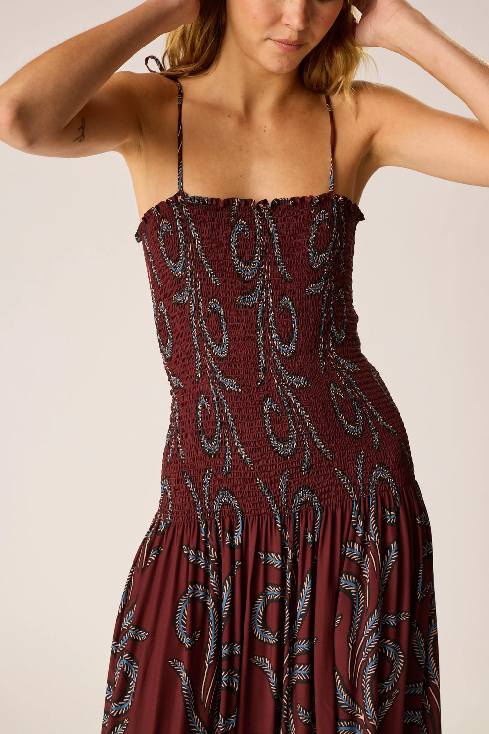 FEATHER BORDEAUX
