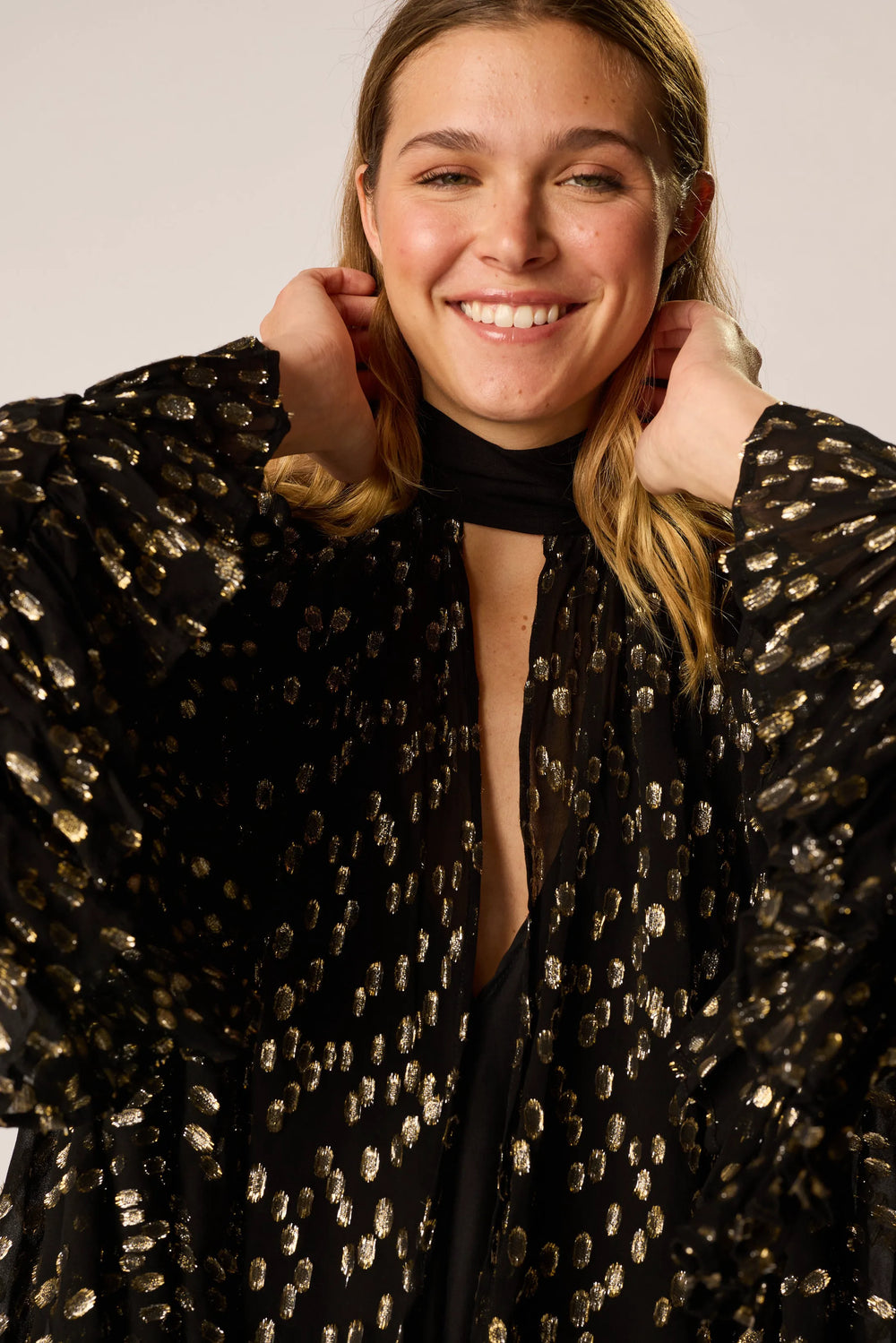 METALLIC CHIFFON