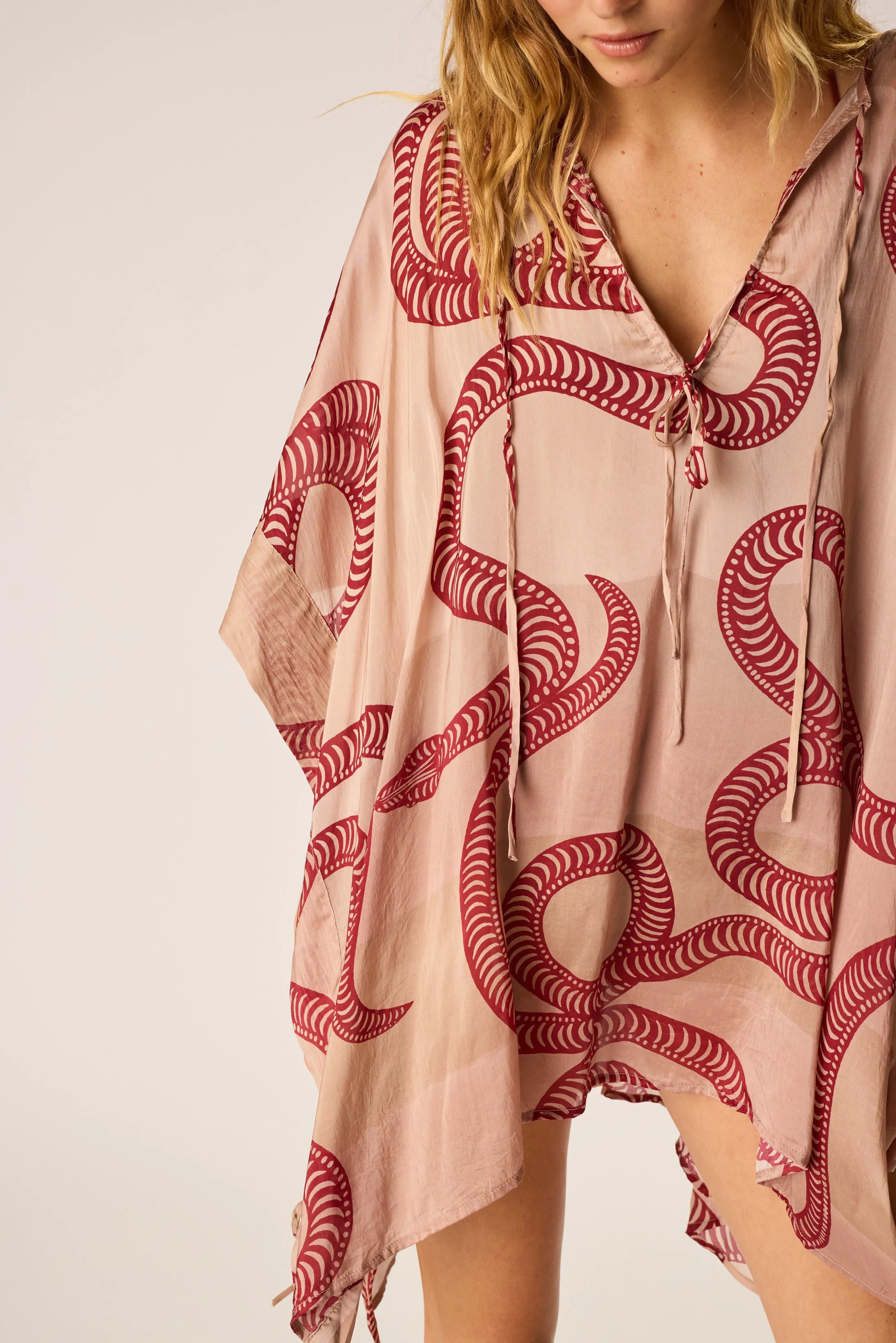 AMENT SNAKE BONE
