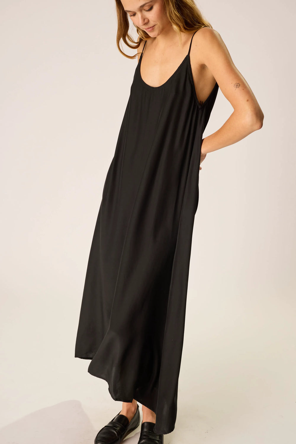 BLACK SILK