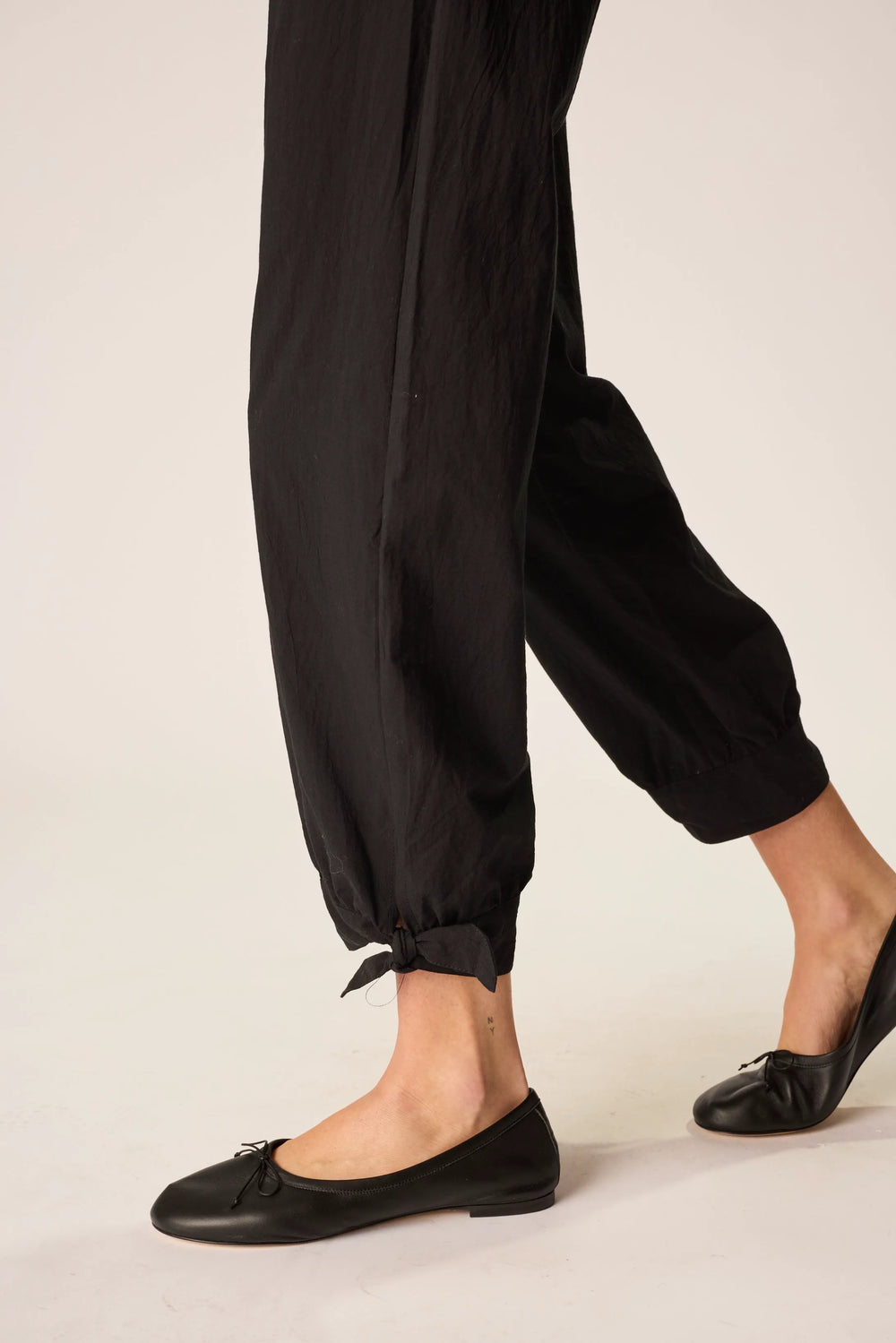 BLACK FLAT COTTON