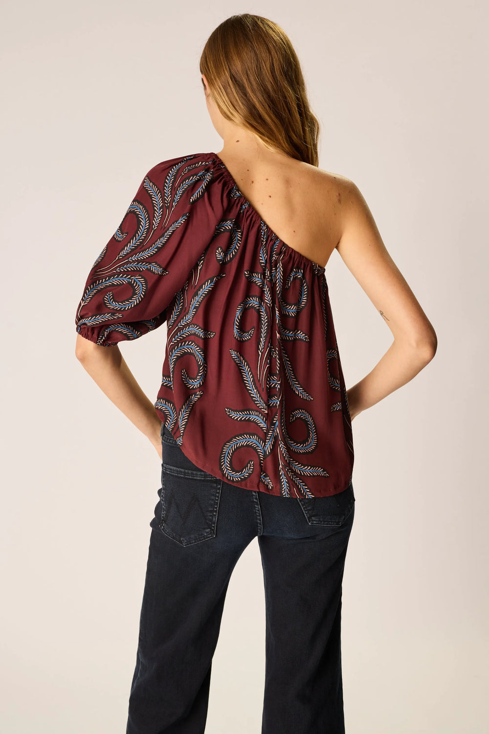 FEATHER BORDEAUX