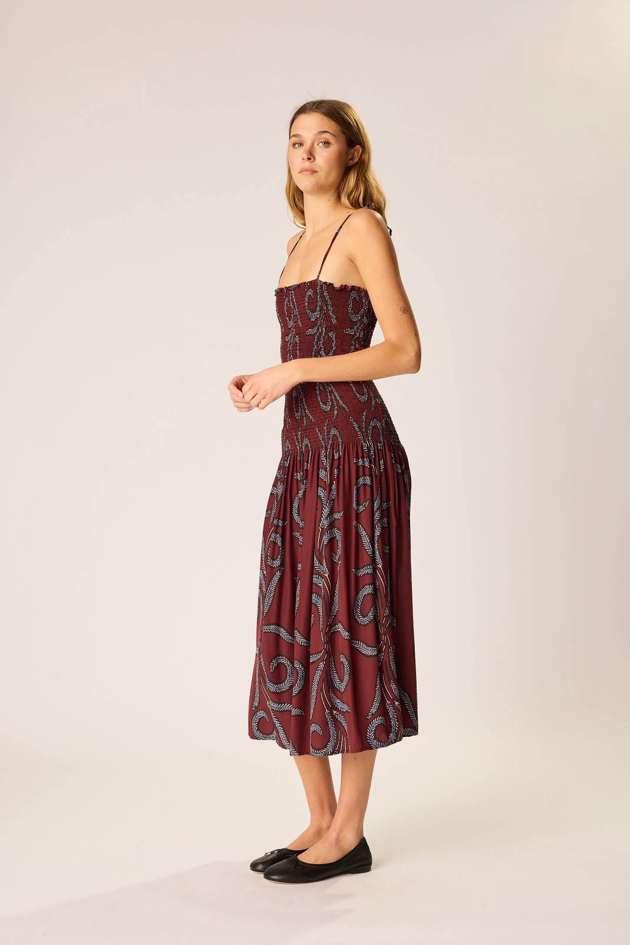 FEATHER BORDEAUX
