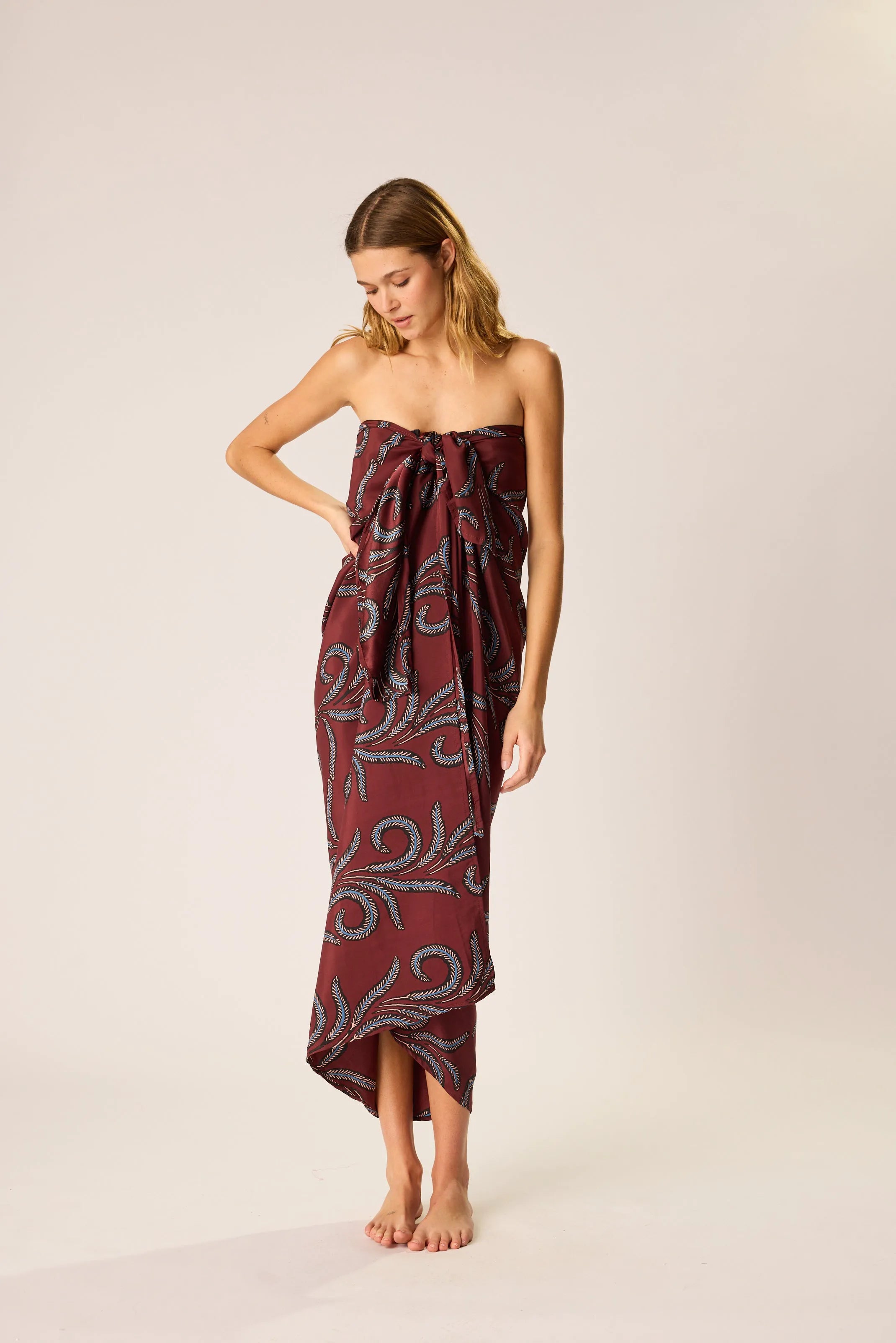 FEATHER BORDEAUX