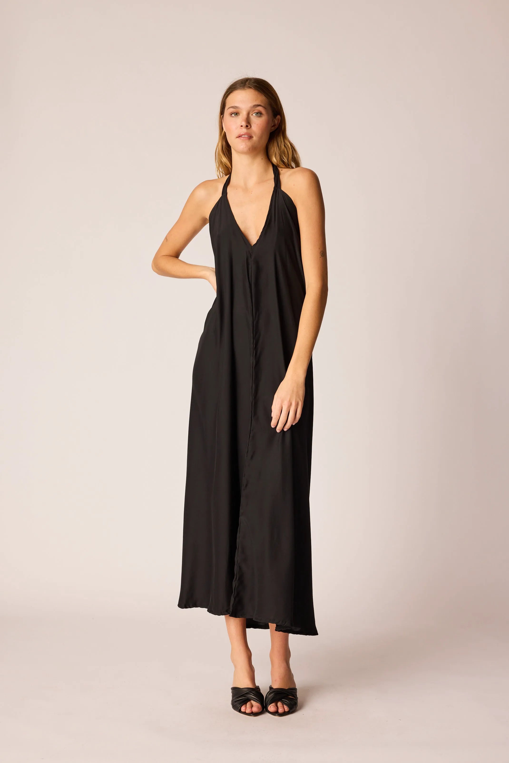 BLACK SILK