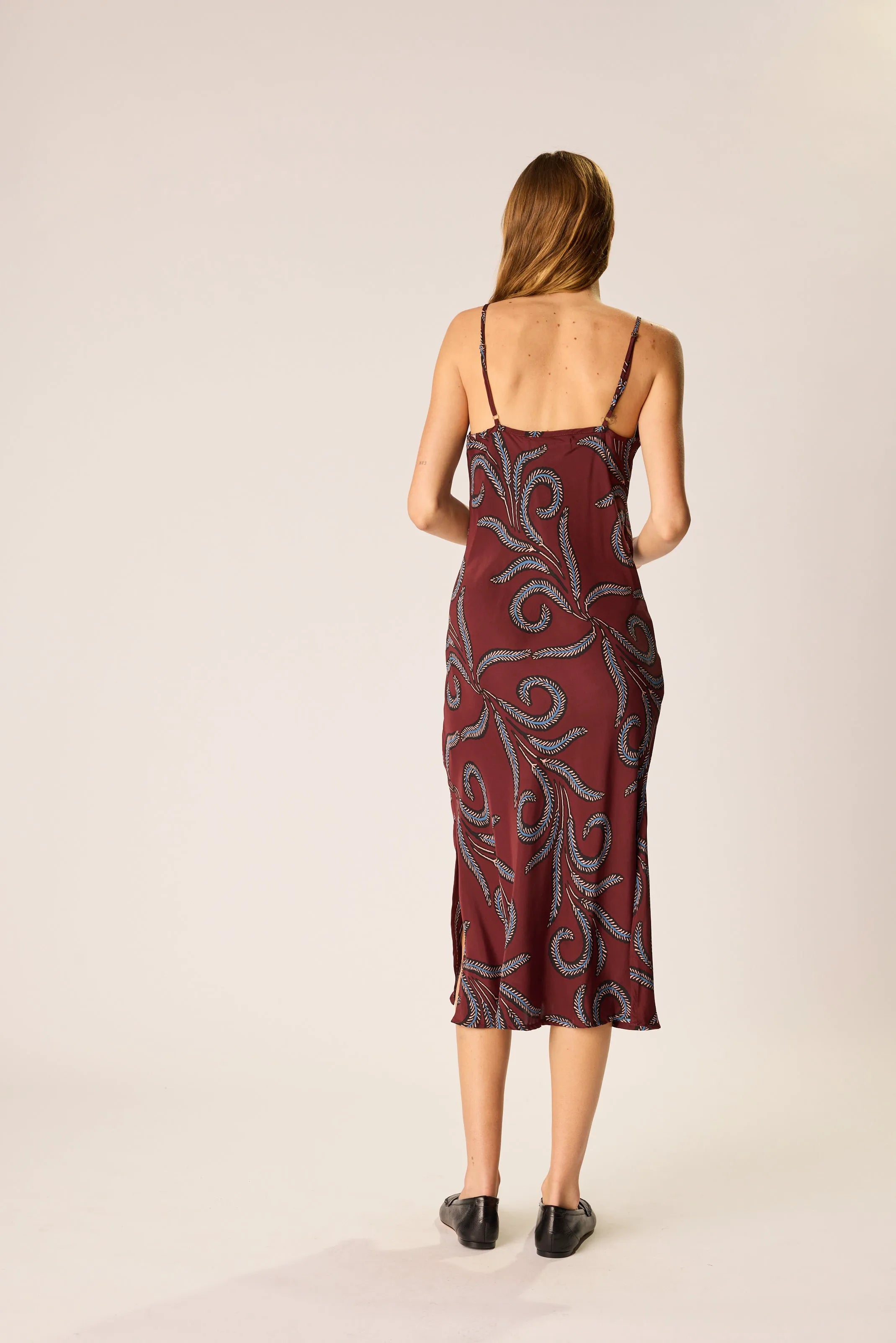 FEATHER BORDEAUX