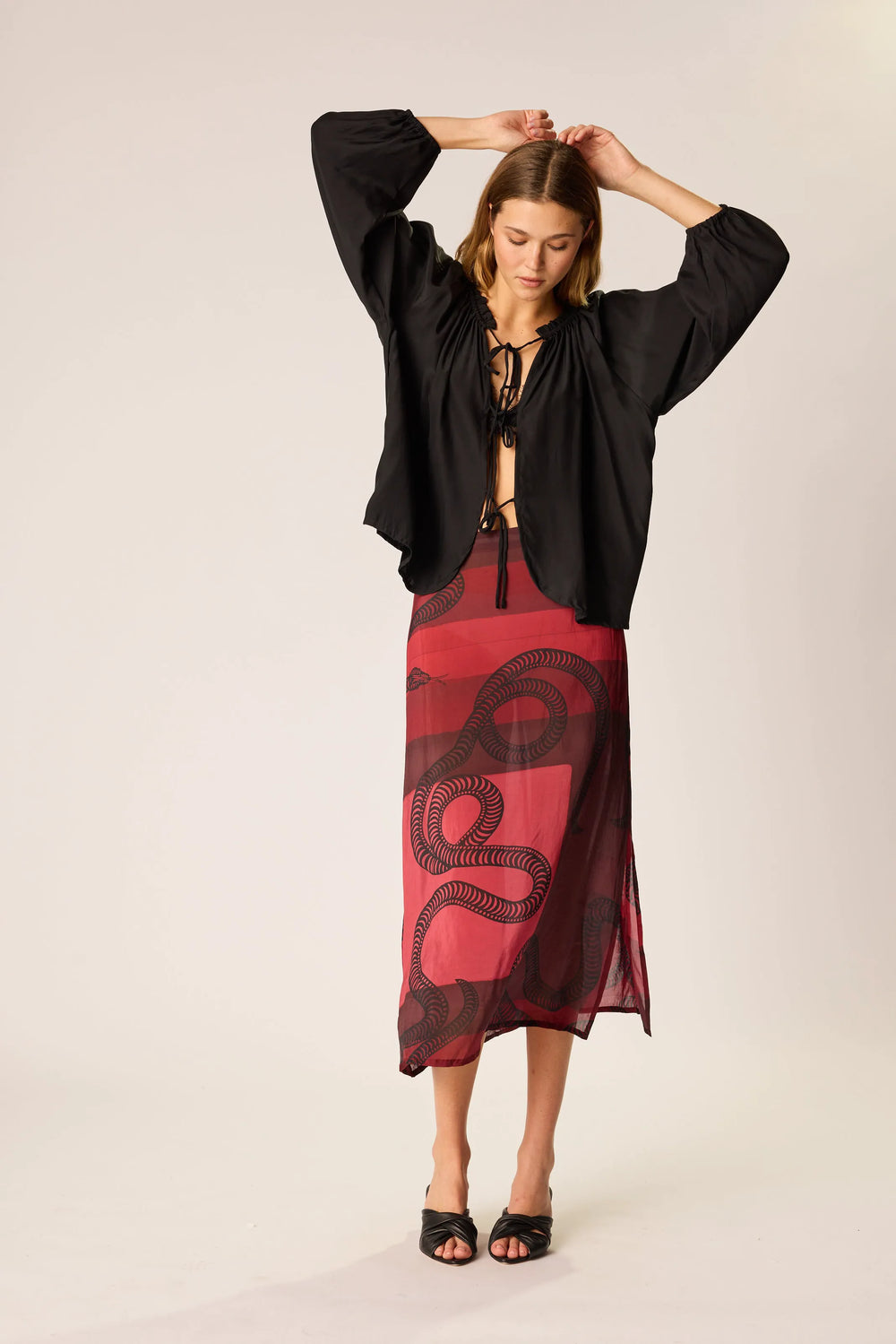 BLACK SILK