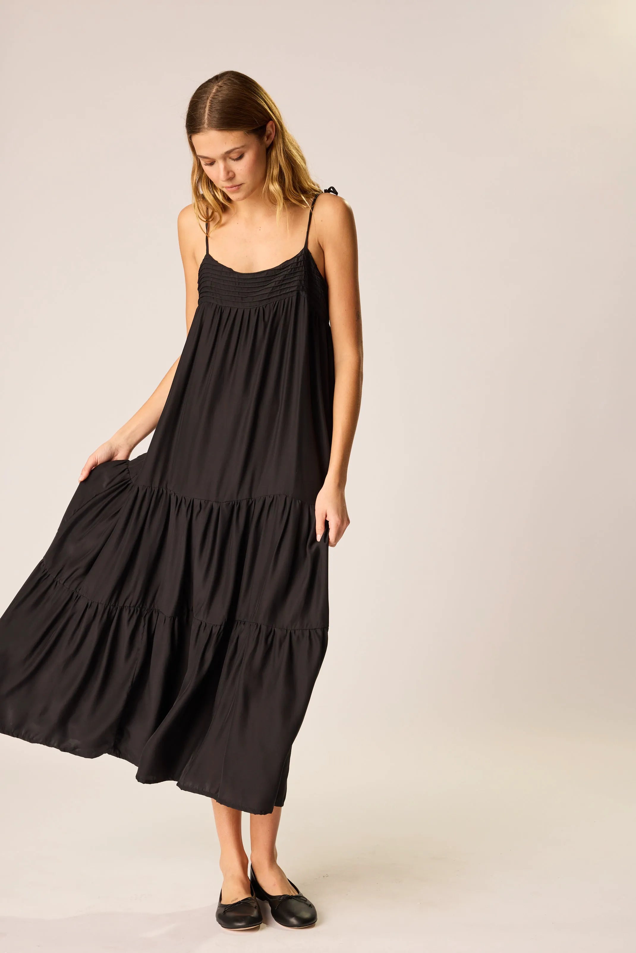 BLACK SILK