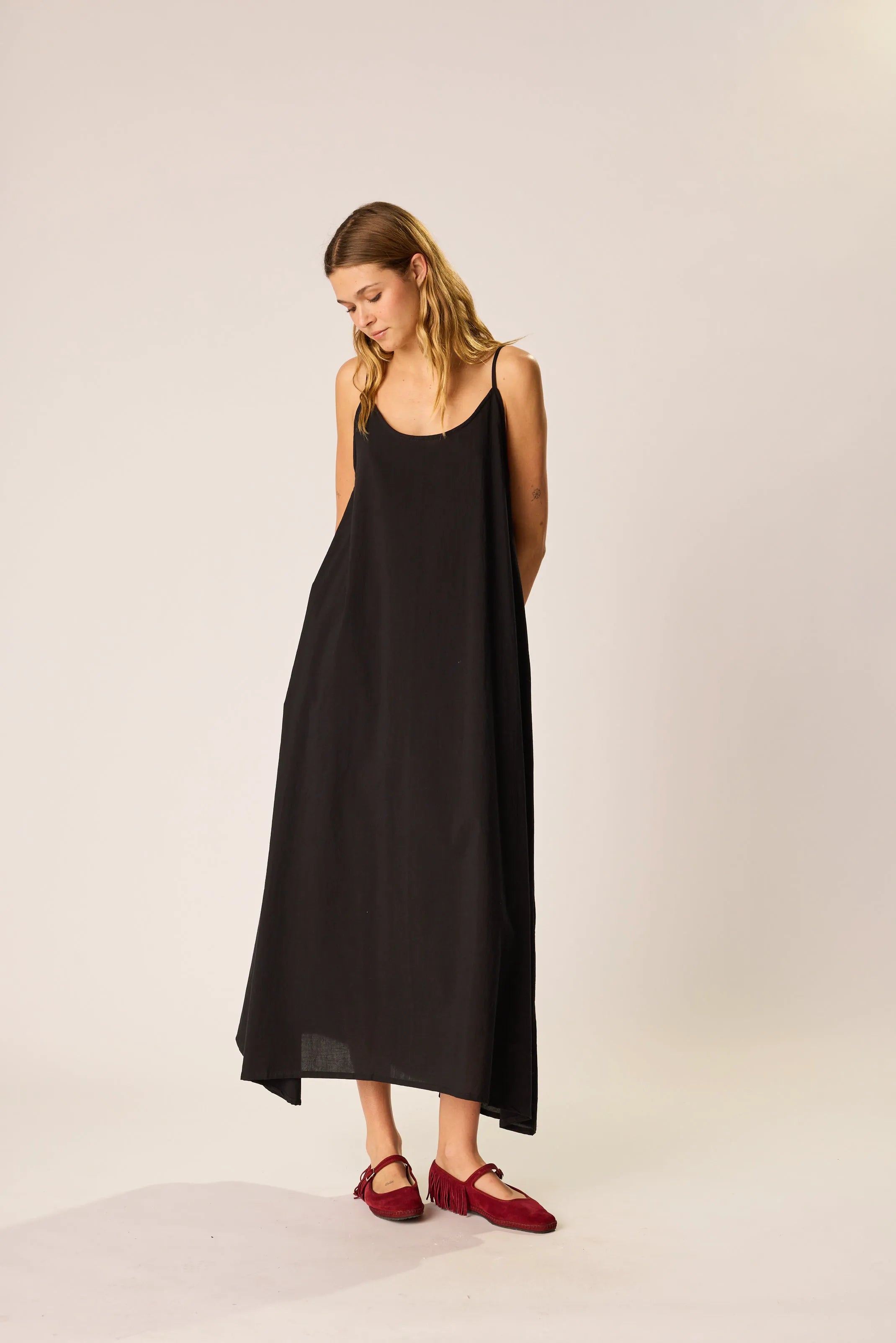 BLACK FLAT COTTON