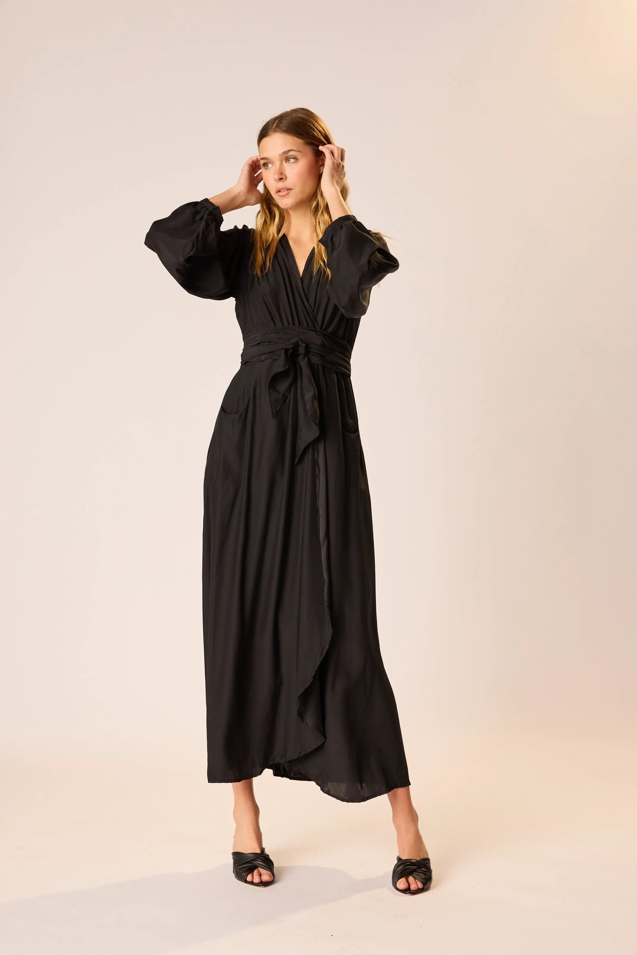 BLACK SILK