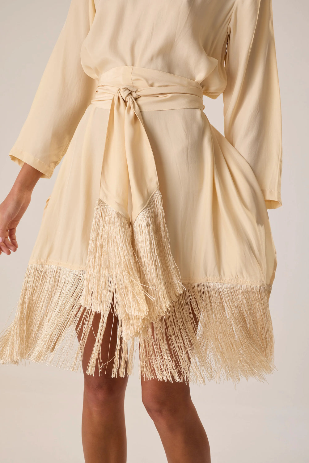 CREAM SILK FRINGE