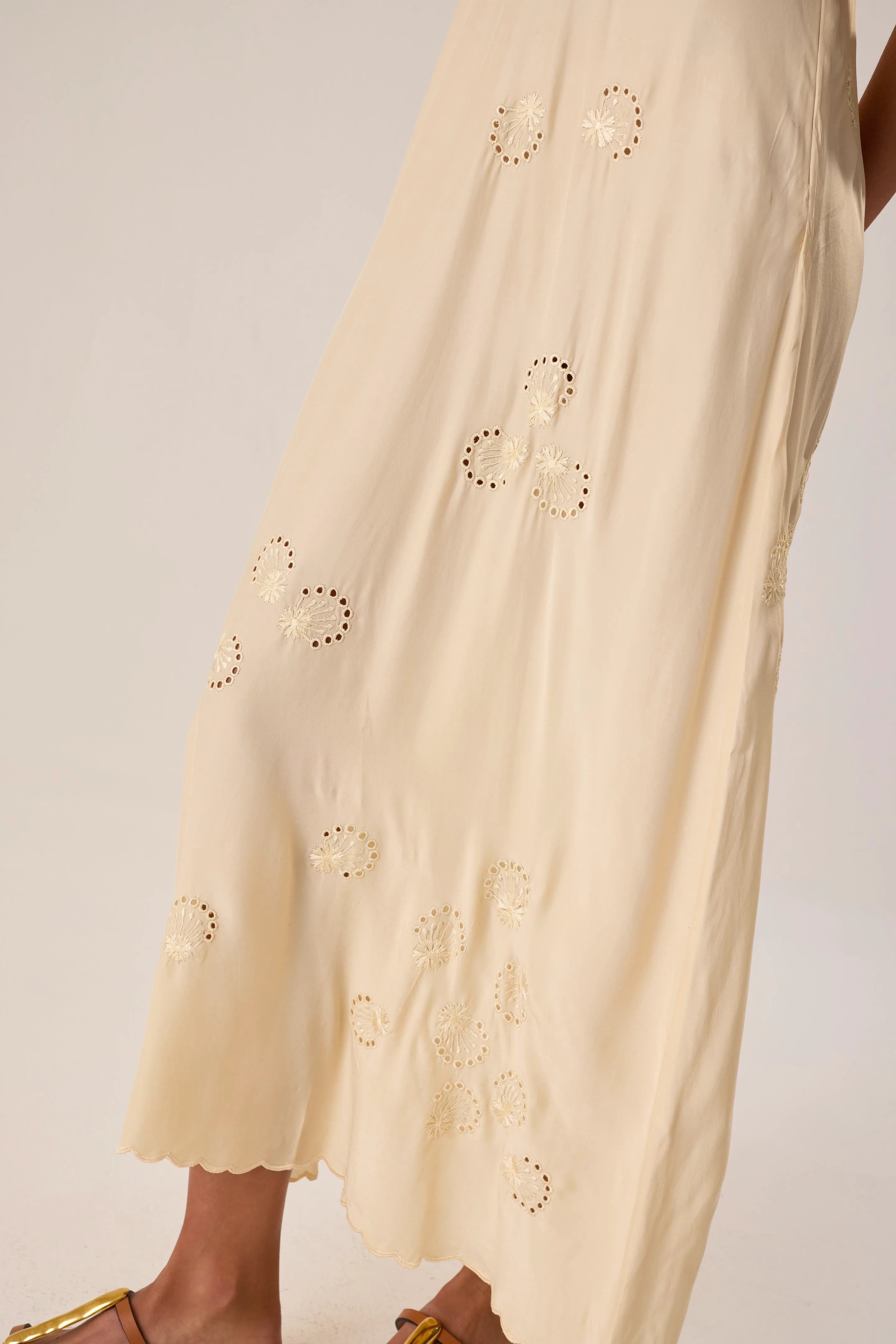 CREAM SILK EMBROIDERY