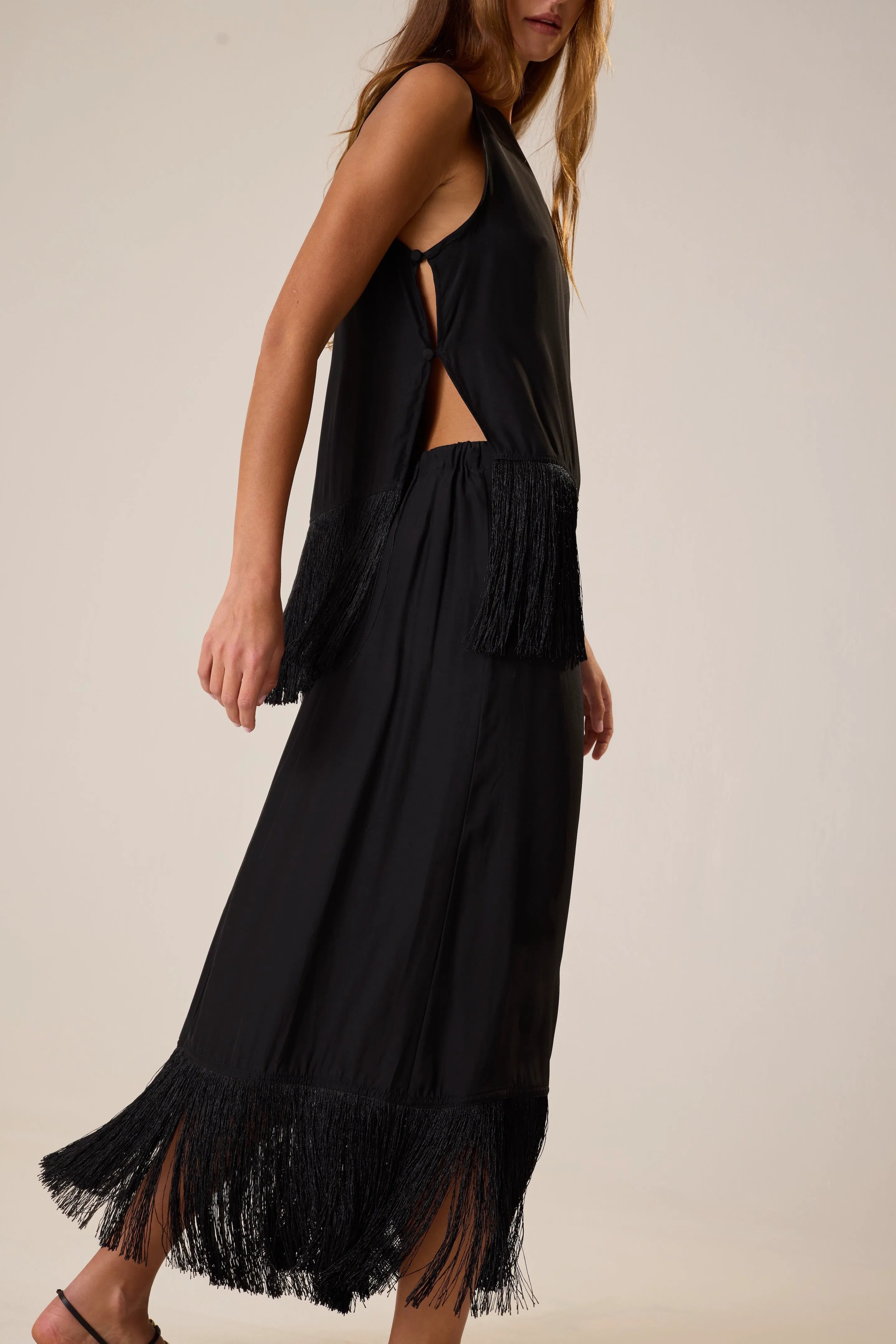 BLACK SILK FRINGE
