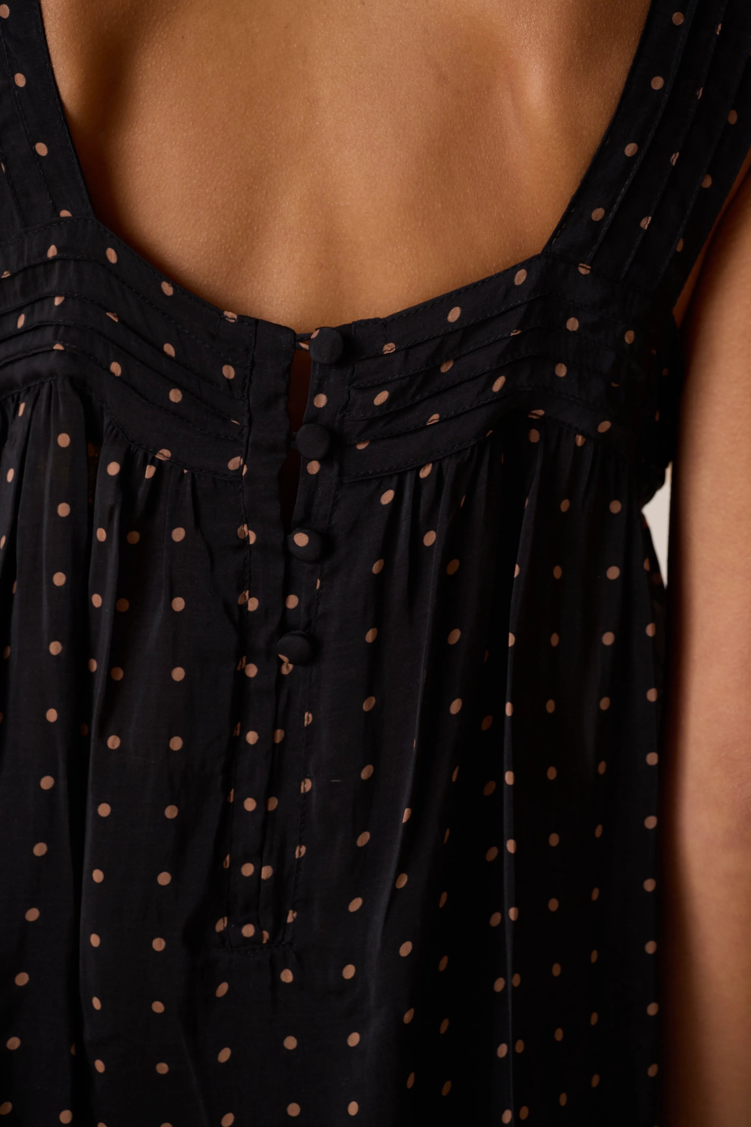PETITE POLKA DOT BLACK & TAN