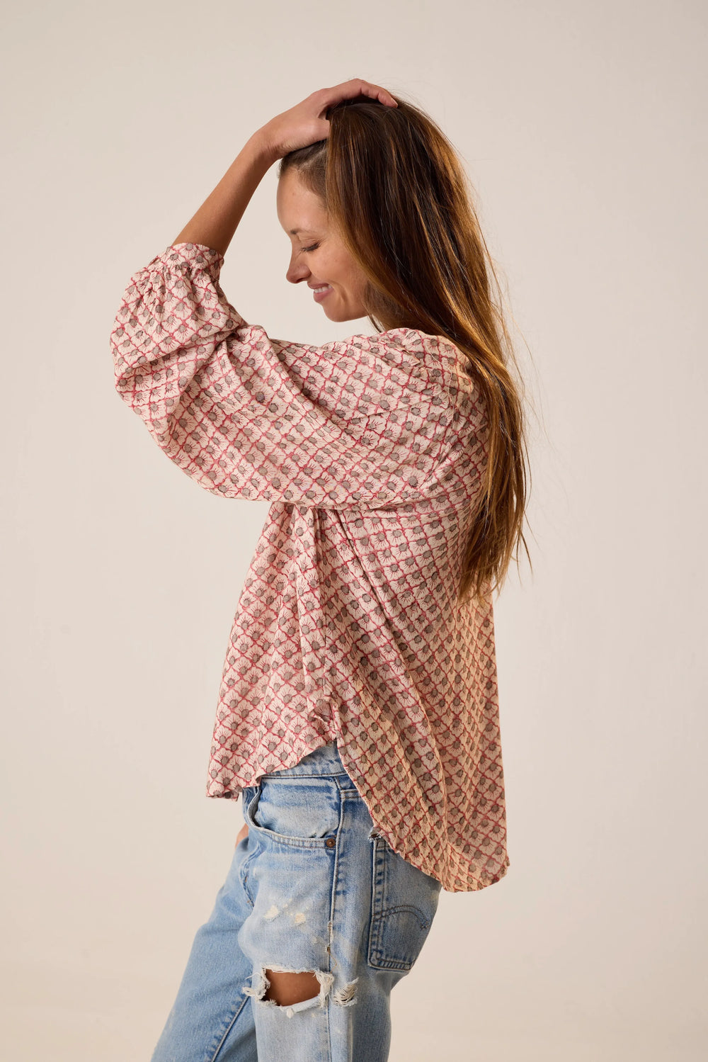 SCALLOP BLUSH