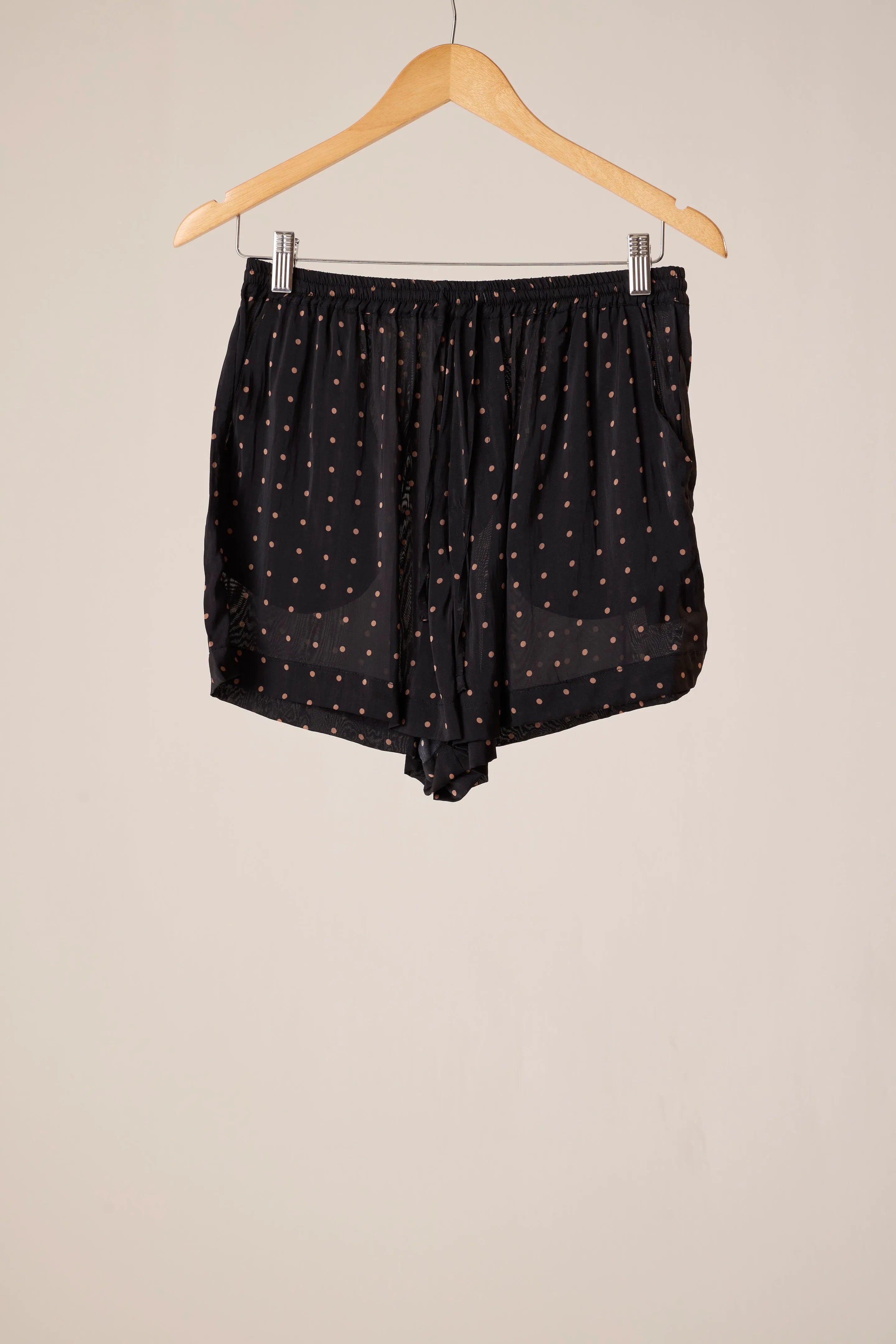 GRANDE POLKA DOT BLACK & TAN
