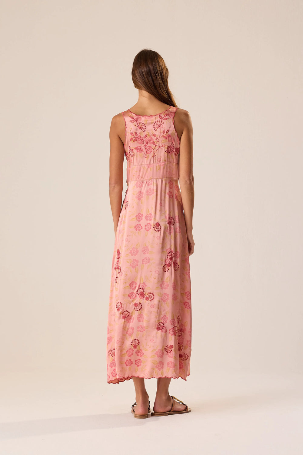 HERITAGE PRAIRIE ROSE EMBROIDERY