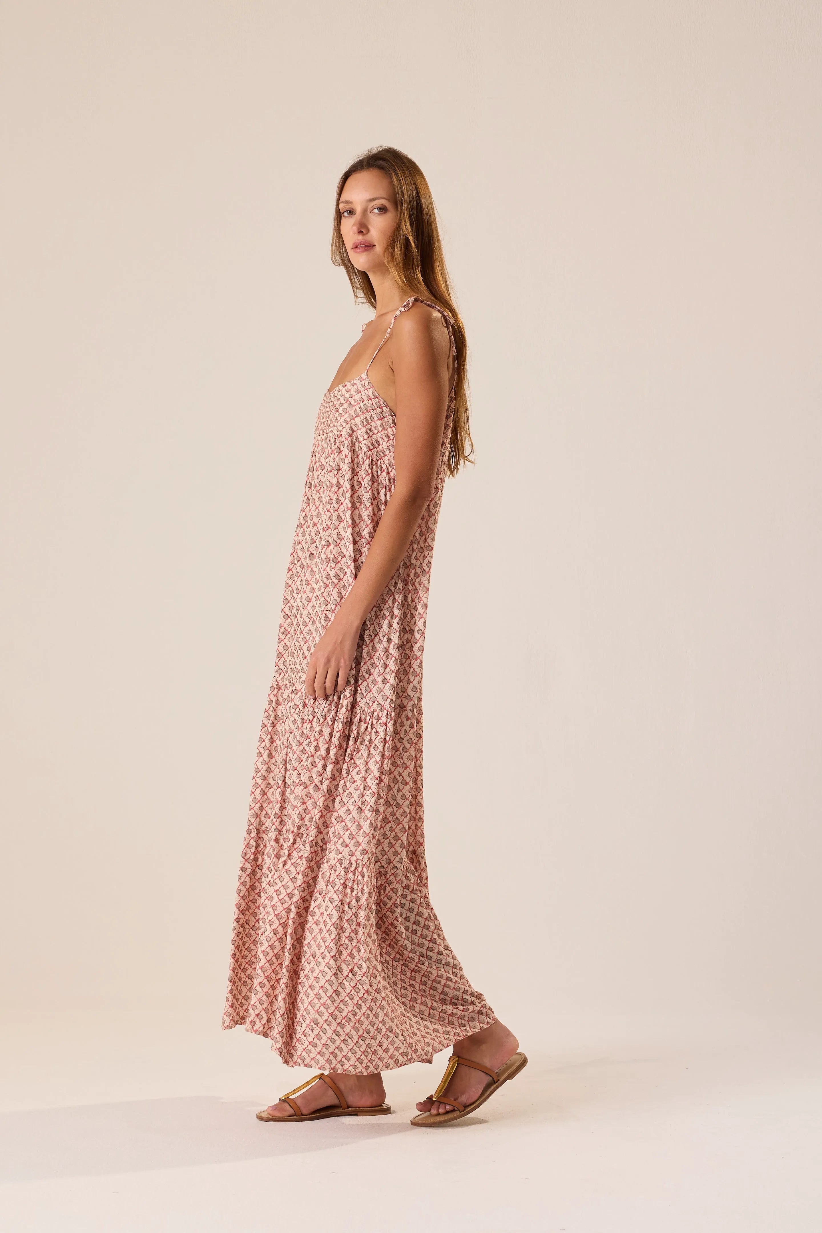 SCALLOP BLUSH