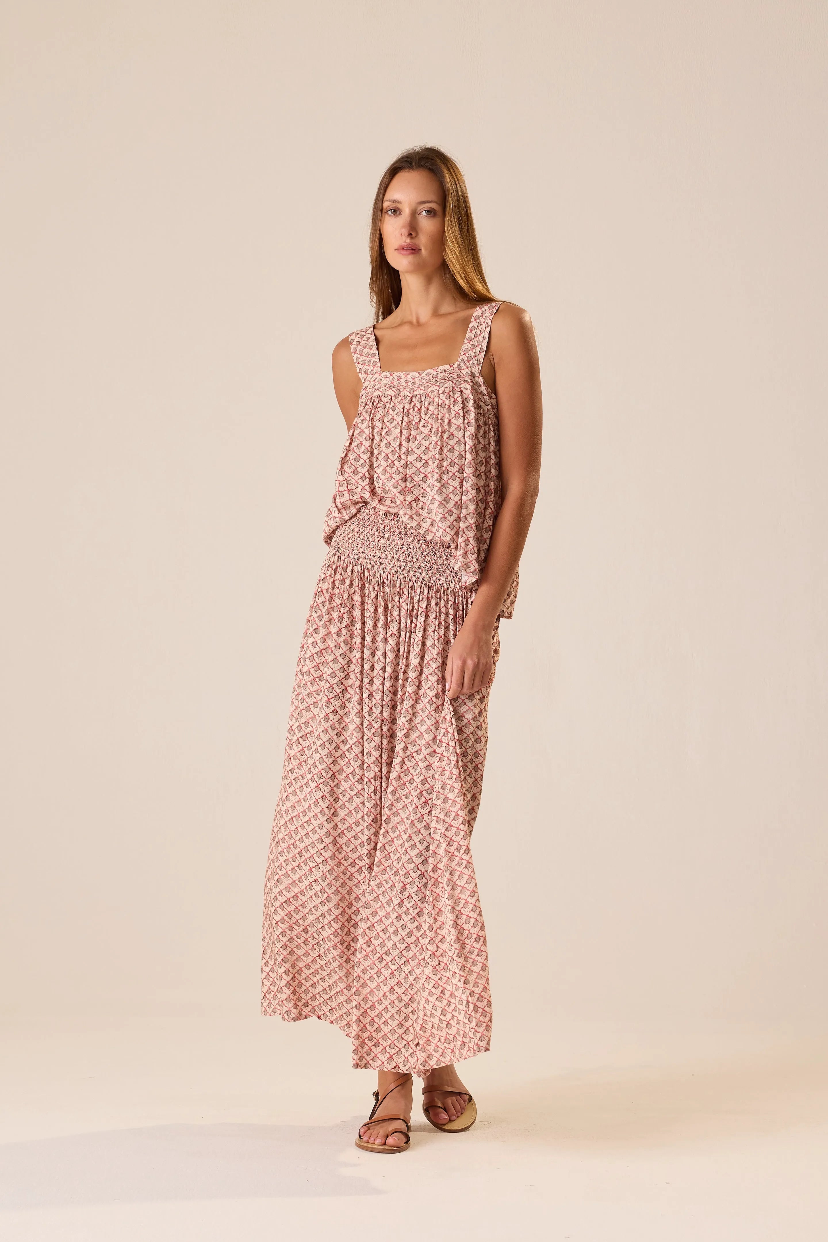 SCALLOP BLUSH