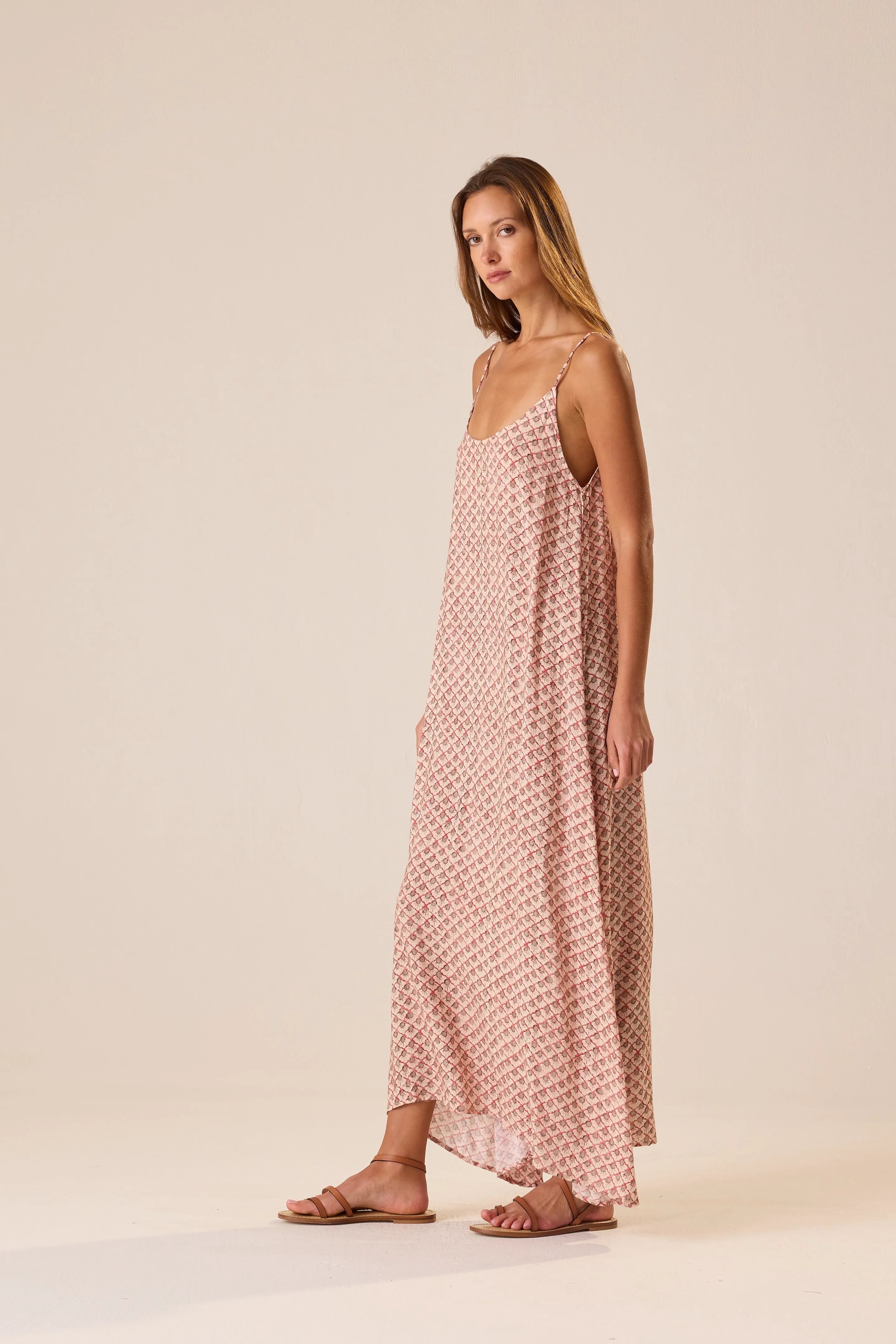 SCALLOP BLUSH