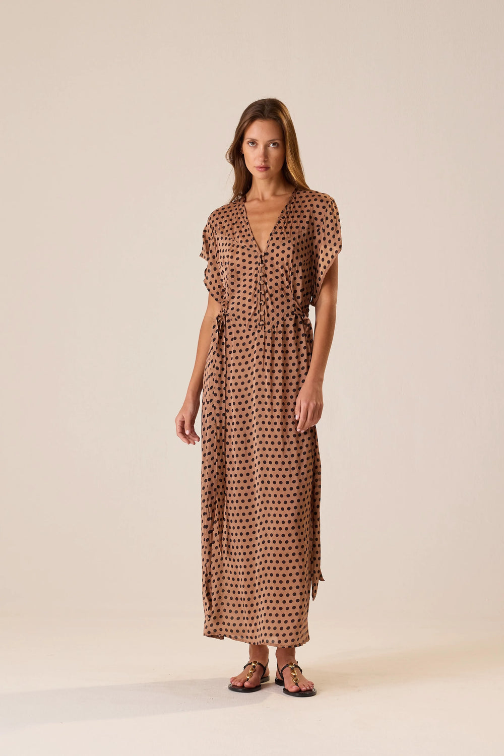GRANDE POLKA DOT BLACK & TAN