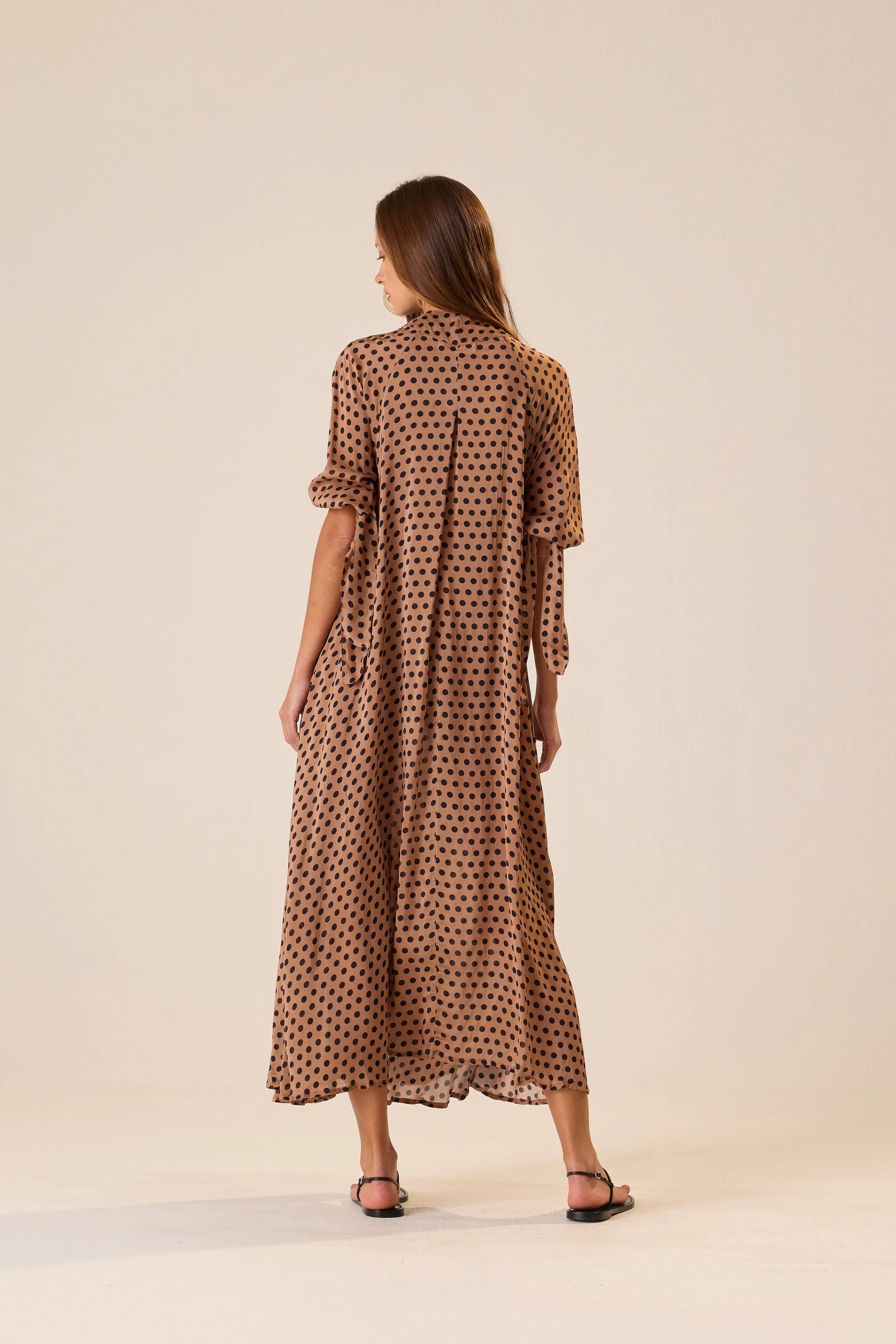 GRANDE POLKA DOT BLACK & TAN