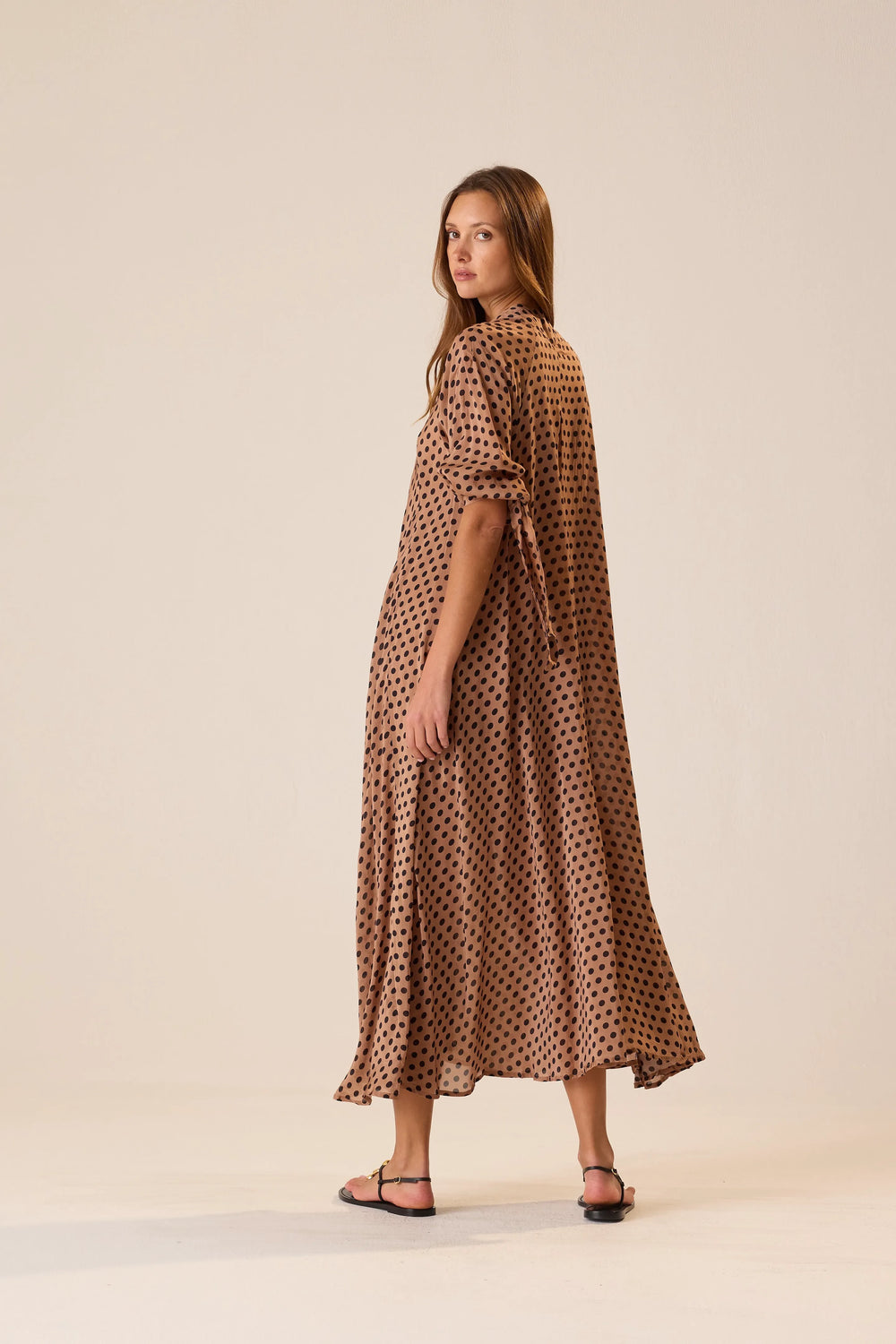 GRANDE POLKA DOT BLACK & TAN