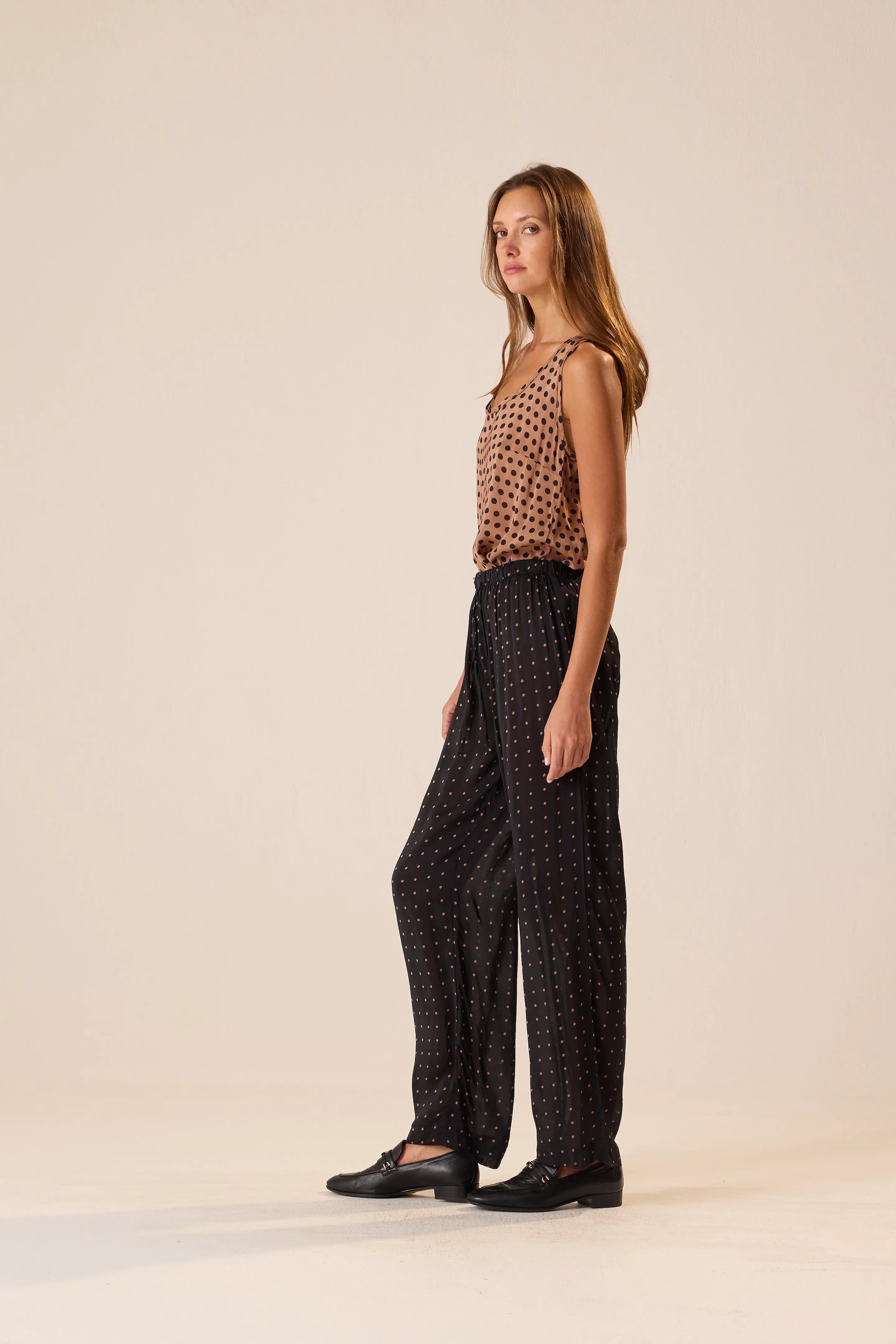 GRANDE POLKA DOT BLACK & TAN
