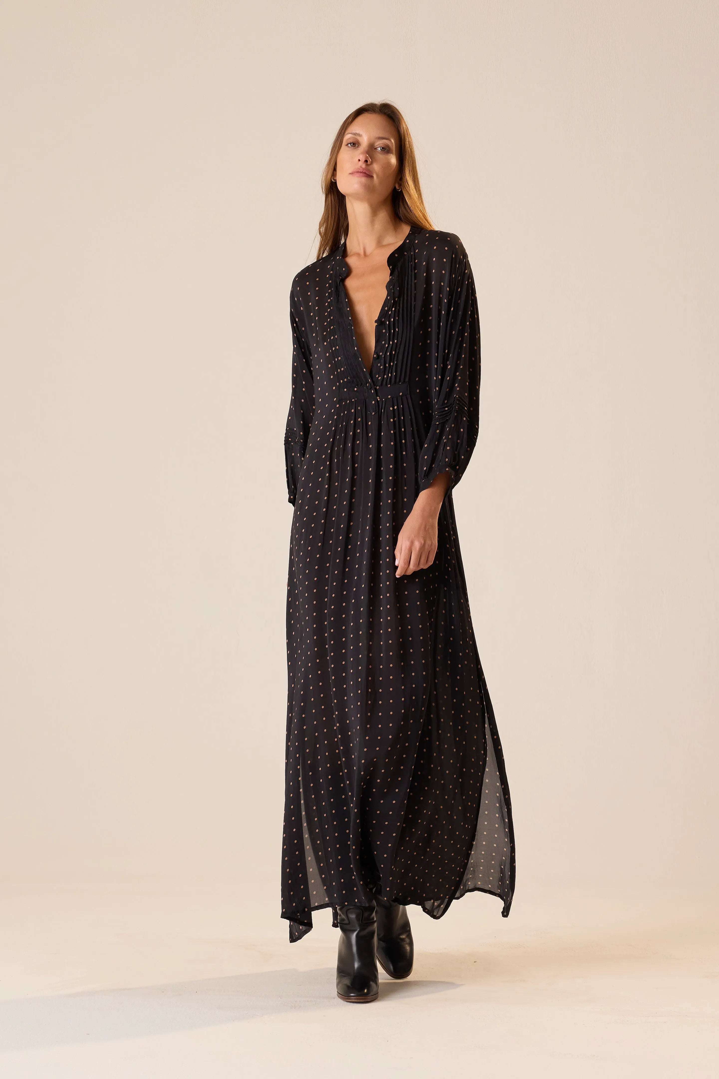 PETITE POLKA DOT BLACK & TAN