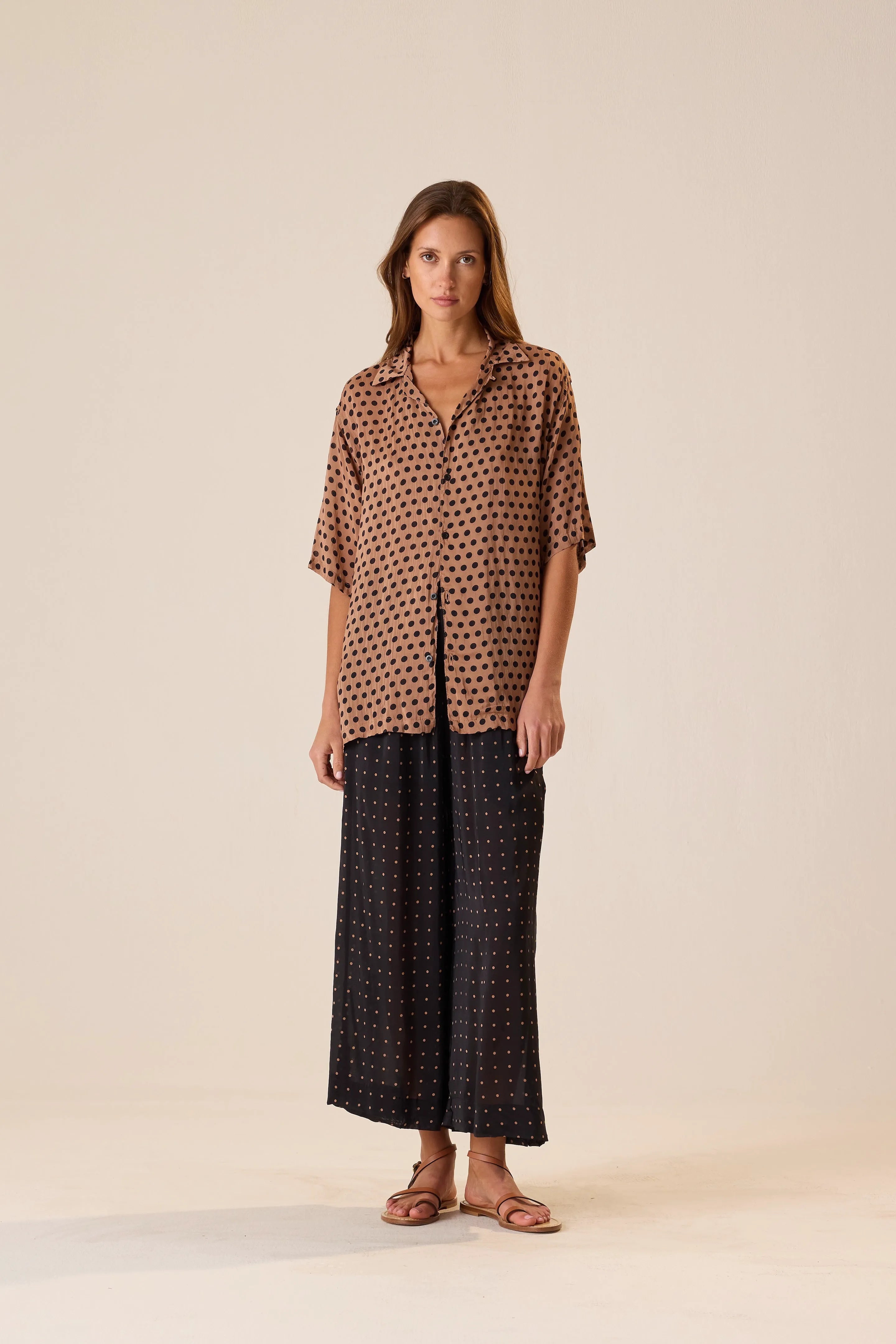 GRANDE POLKA DOT BLACK & TAN